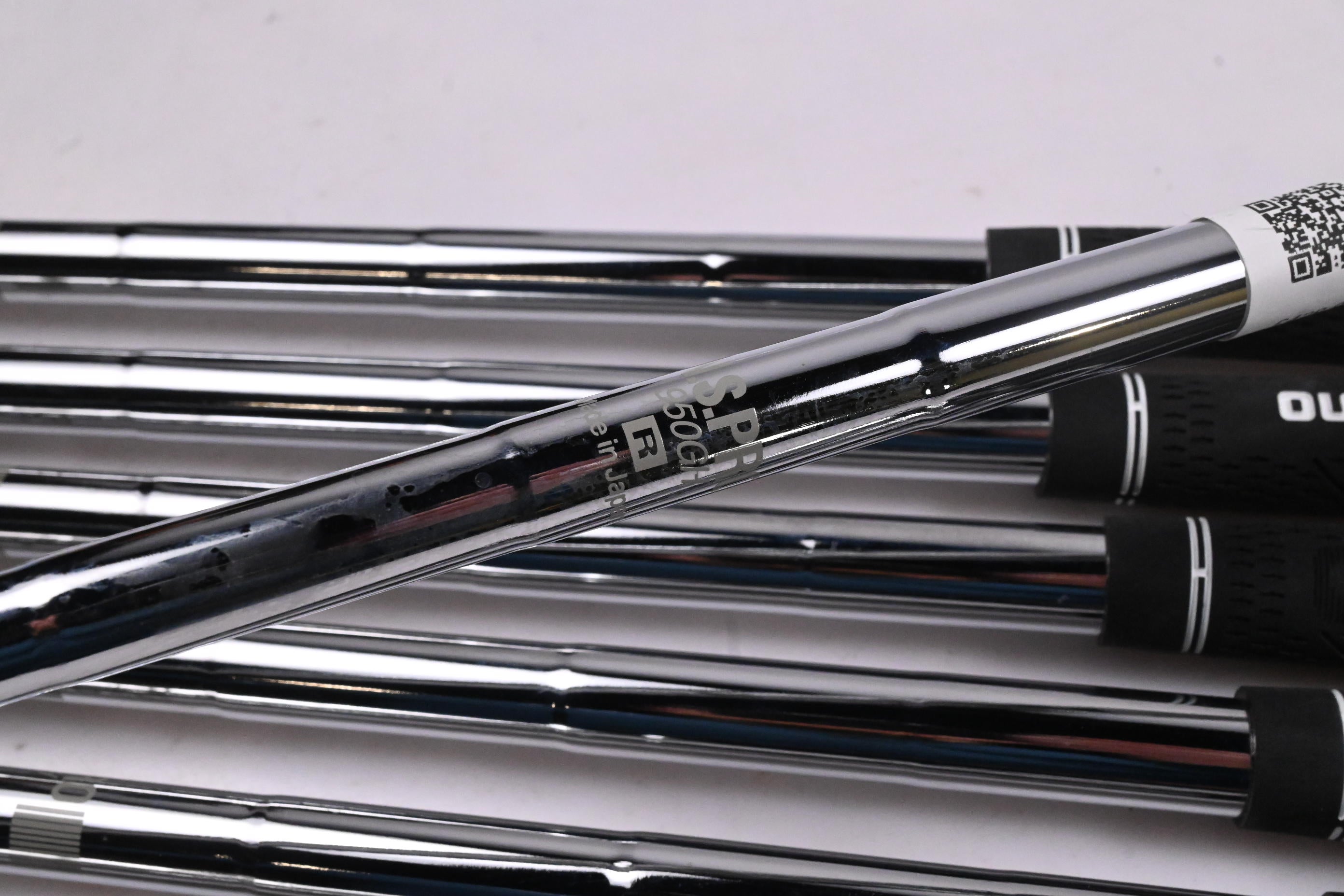 Titleist T100 2019 Irons / 4-PW / Regular Flex N.S.Pro 950GH Shafts