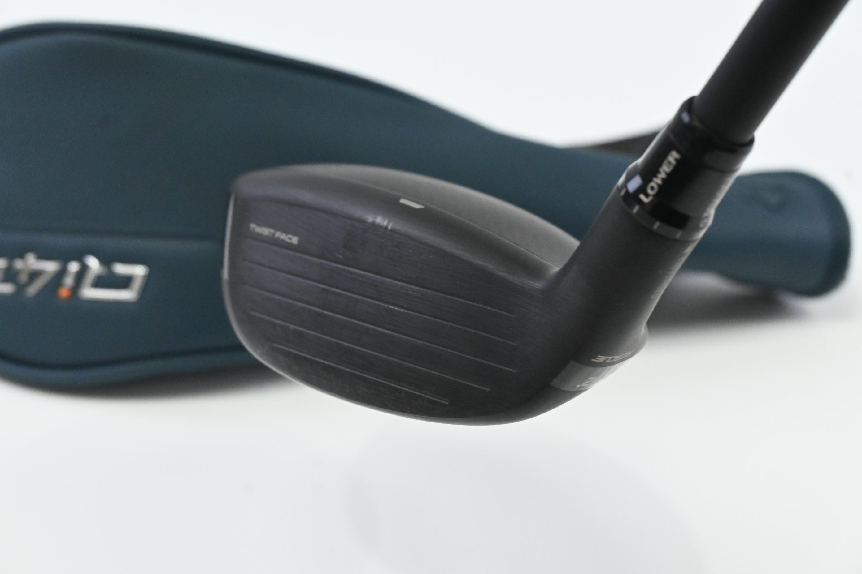 Taylormade Qi4D #4 Hybrid / 22 Degree / Reguar Flex KBS REAX White 65 Shaft