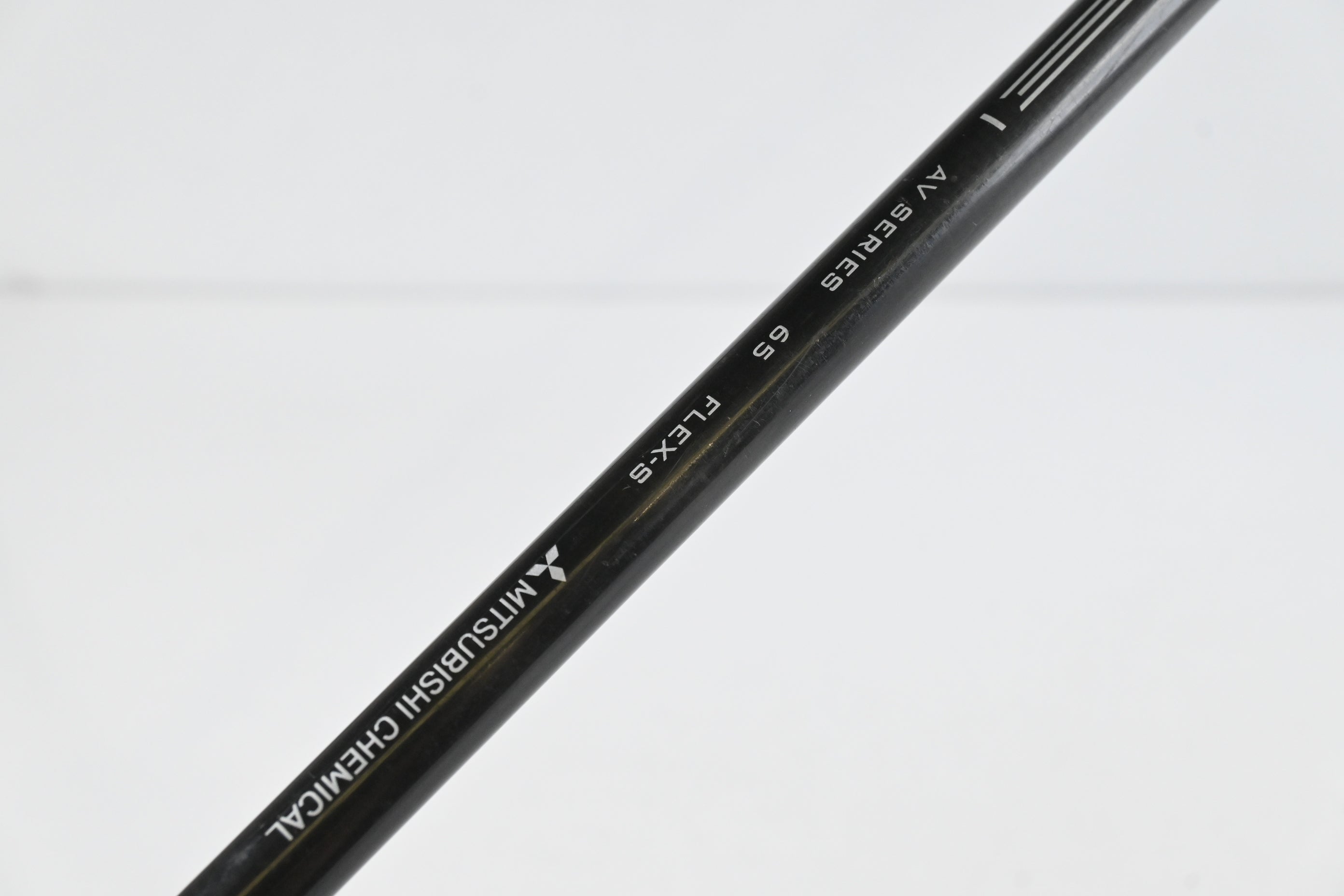Cobra LTDx LS Driver / 10.5 Degree / Stiff Flex Tensei AV White 65 Shaft