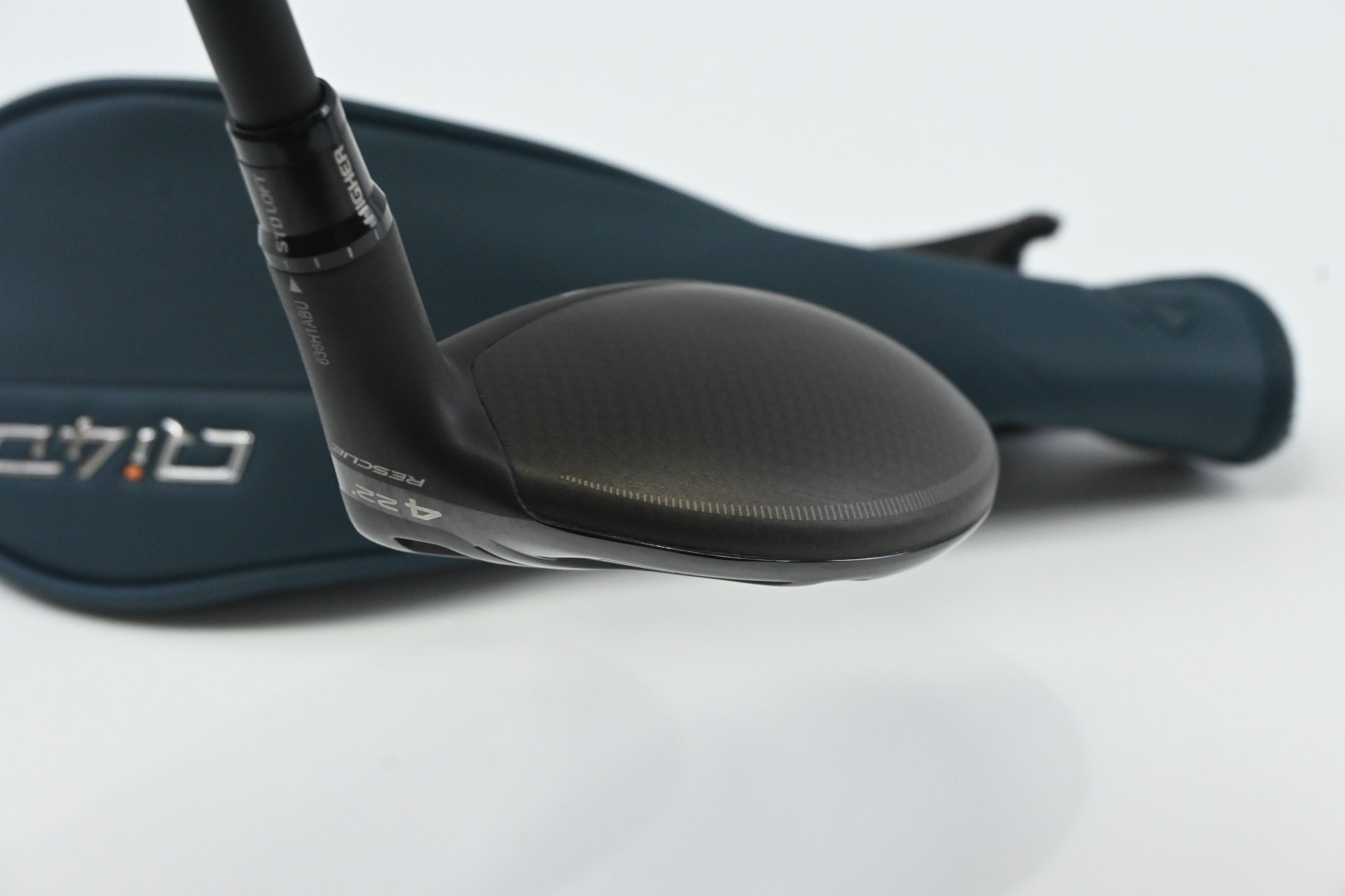 Taylormade Qi4D #4 Hybrid / 22 Degree / Reguar Flex KBS REAX White 65 Shaft
