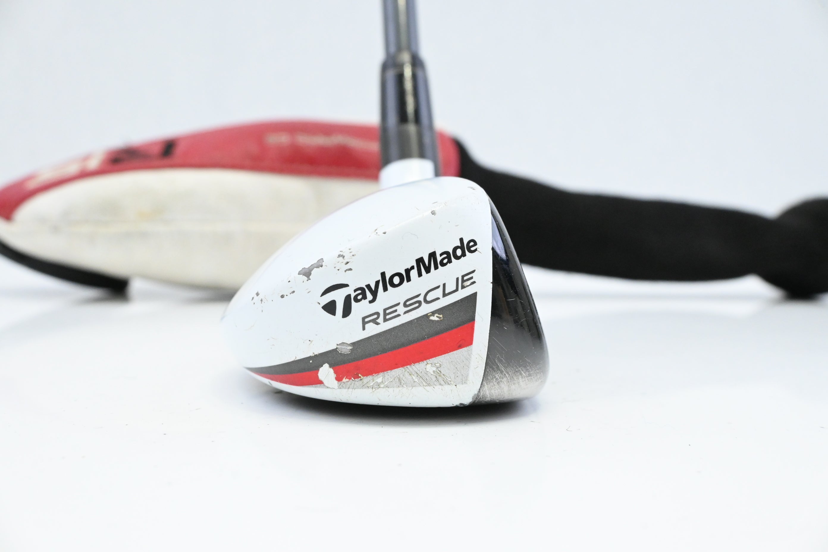 Taylormade R15 #4 Hybrid / 21 Degree / Regular Flex Speeder Evolution 77