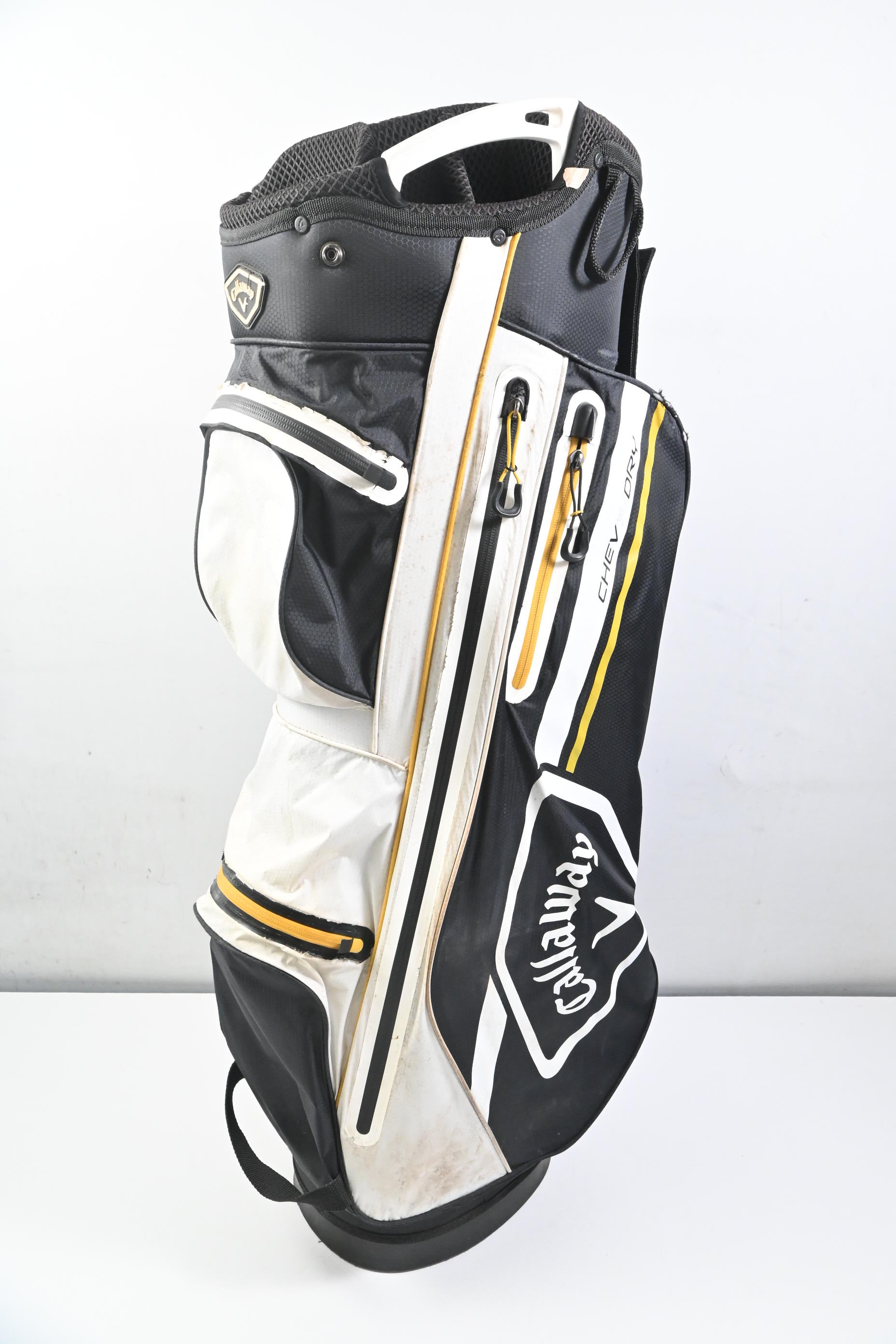 Callaway Chev 14 Dry Cart Bag / 14-Way Divider / Black, White & Gold