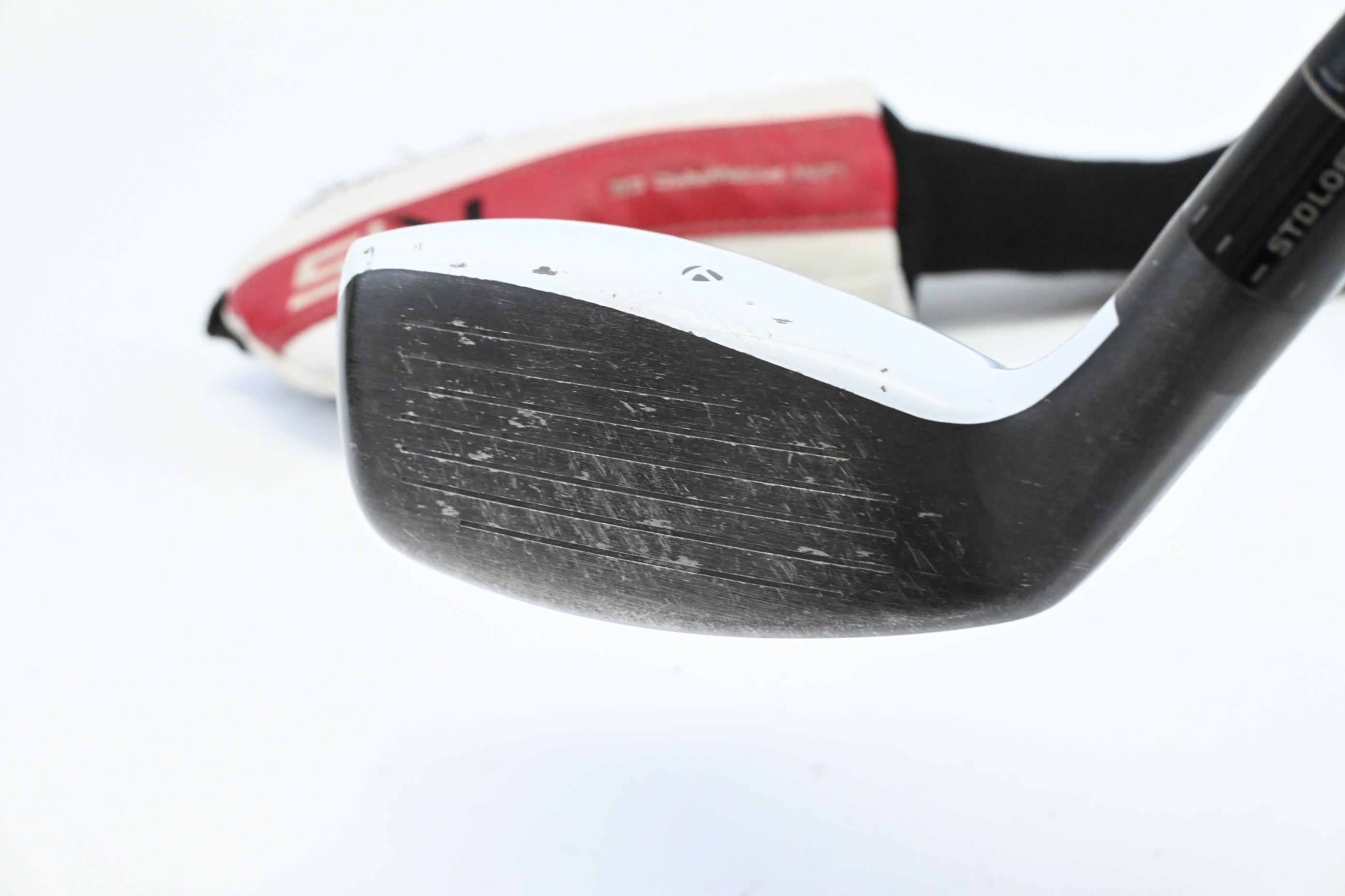 Taylormade R15 #4 Hybrid / 21 Degree / Regular Flex Speeder Evolution 77