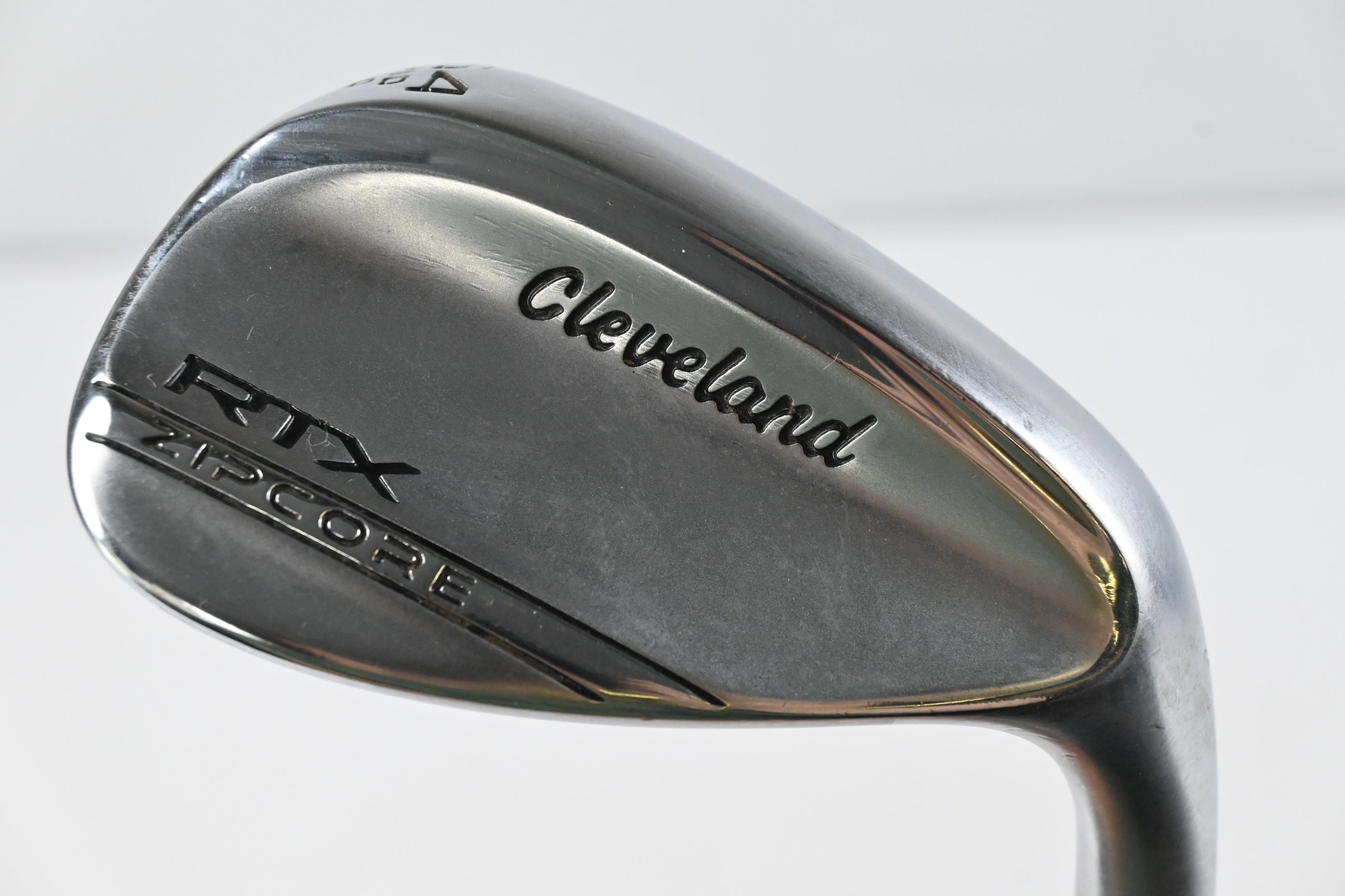 Cleveland RTX ZipCore Sand Wedge / 54 Degree / Wedge Flex Dynamic Gold Spinner