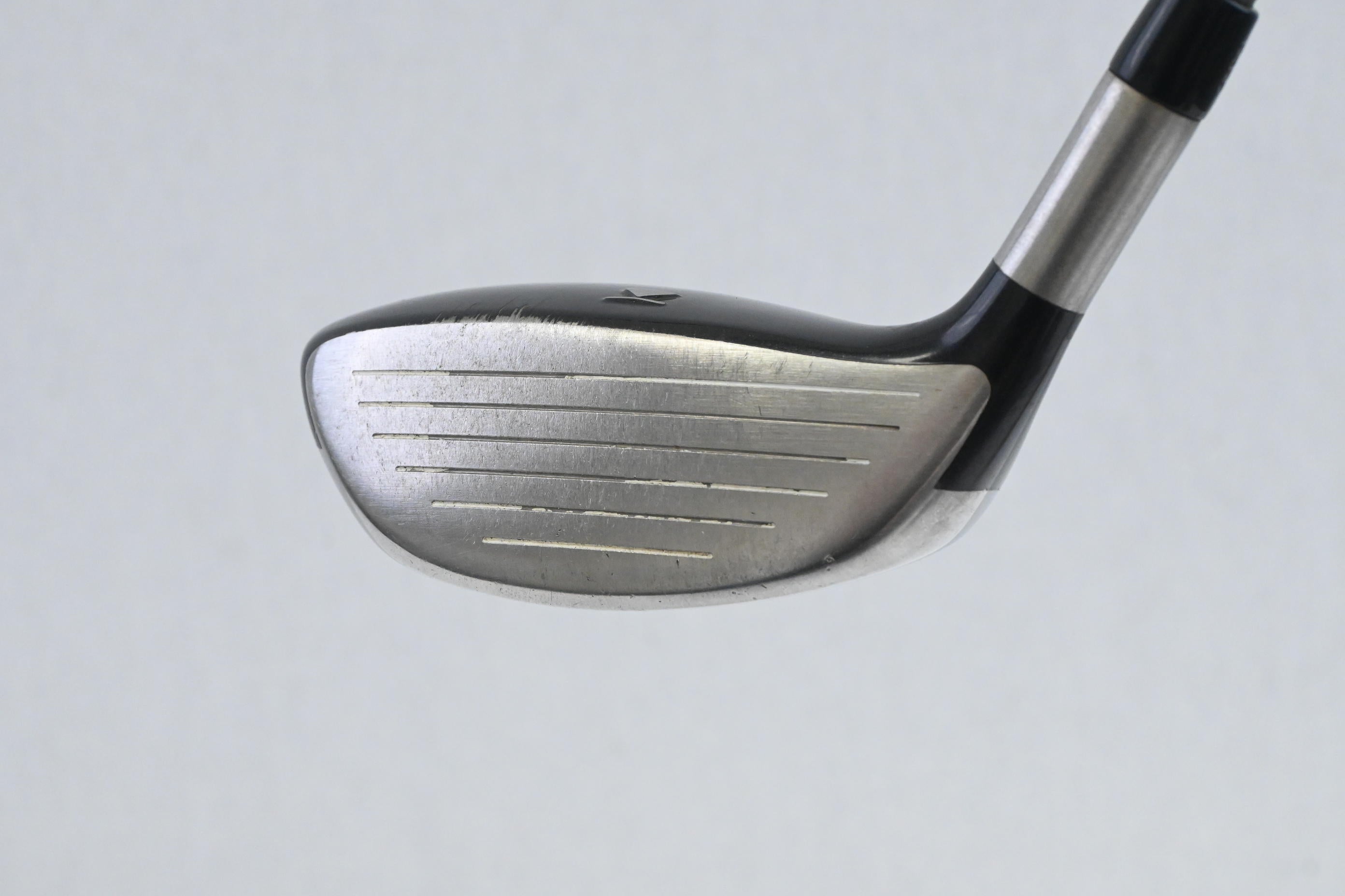 Titleist 909 F2 #5 Wood / 18.5 Degree / Regular Flex Diamana 75 Shaft
