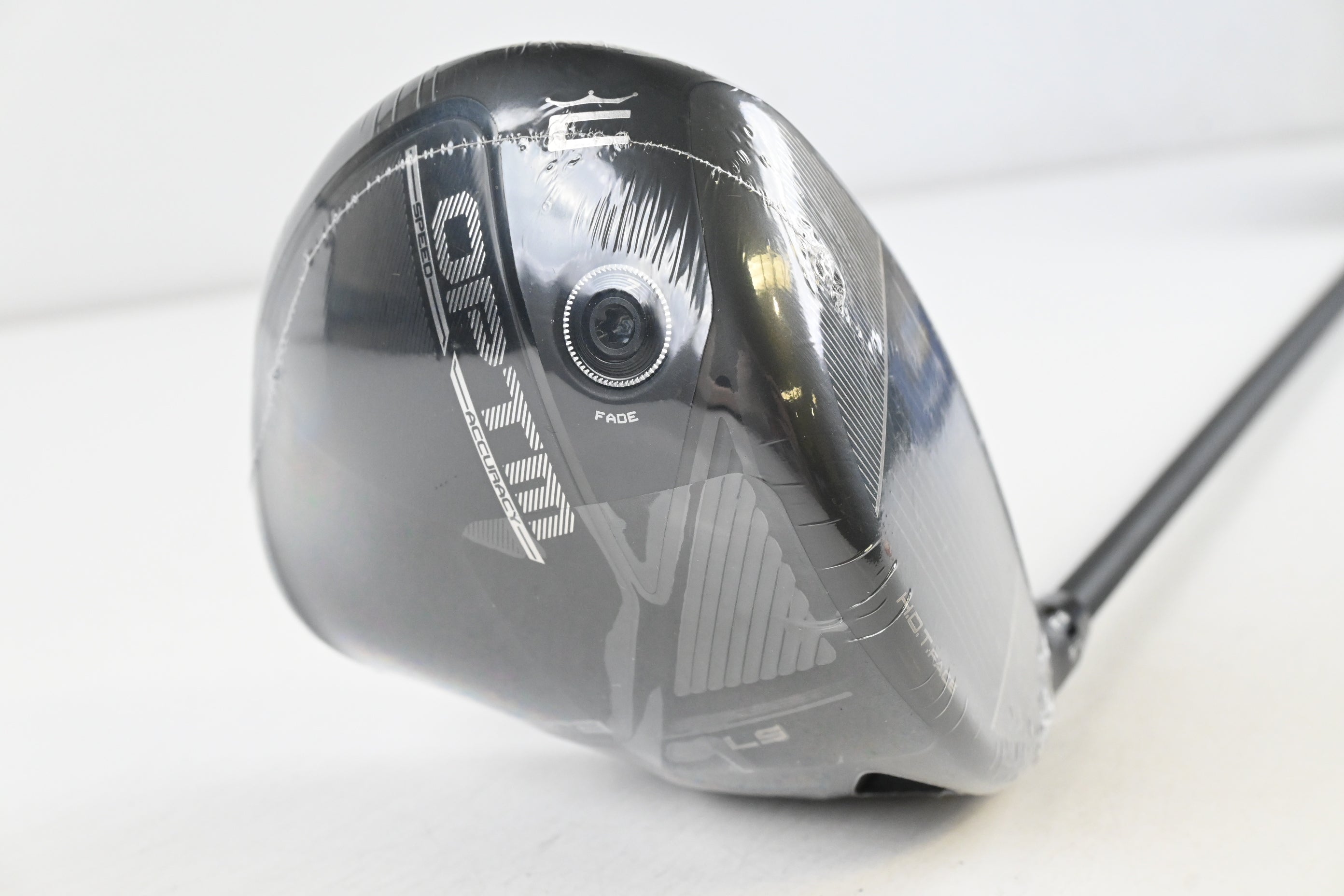 Cobra OPTM LS Driver / 9 Degree / X-Flex Kai'li Dark Waves 60 Shaft