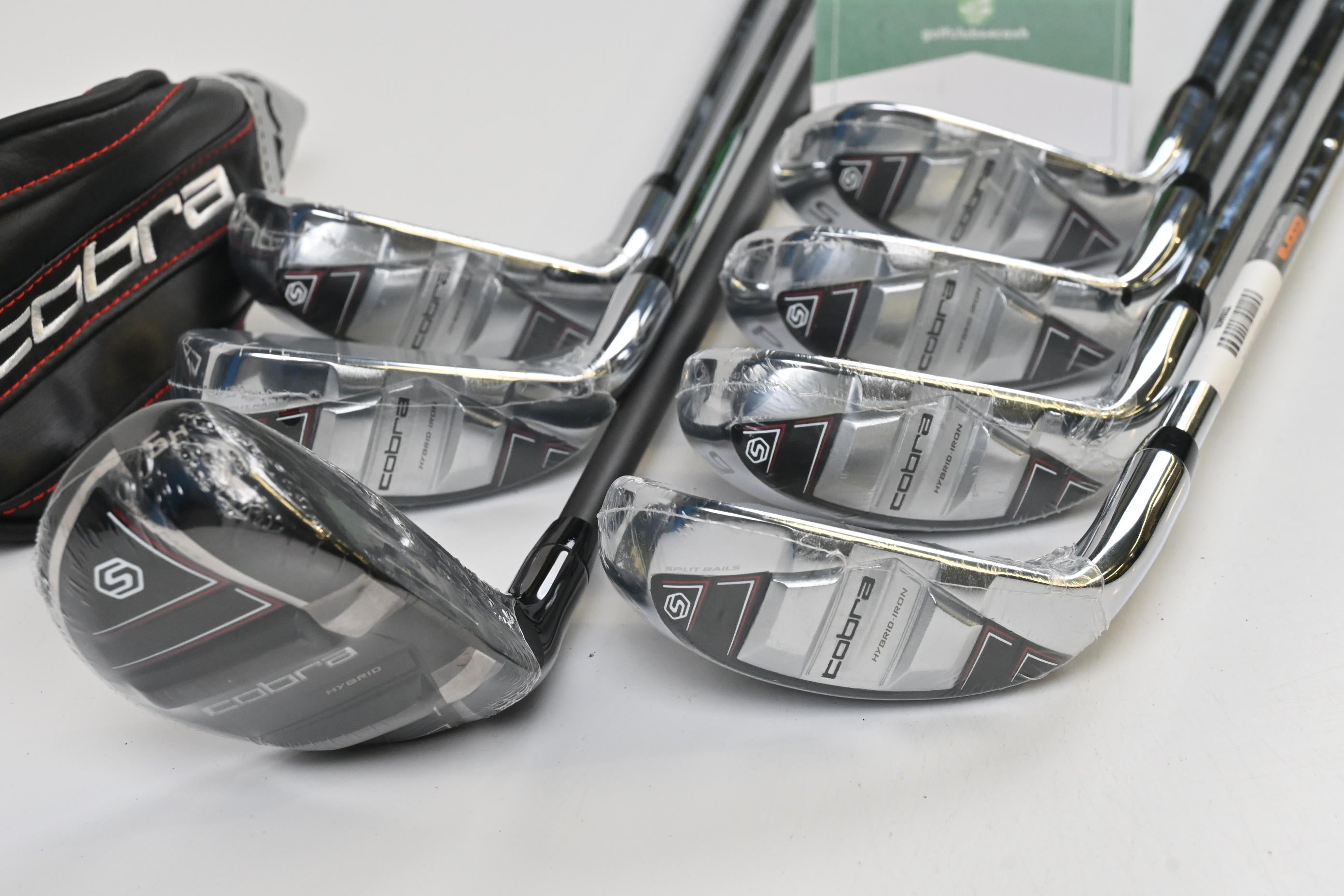 Cobra T-Rail Hybrid Combo Irons / 5H+6-PW+SW / Regular Flex Cobra Ultralite