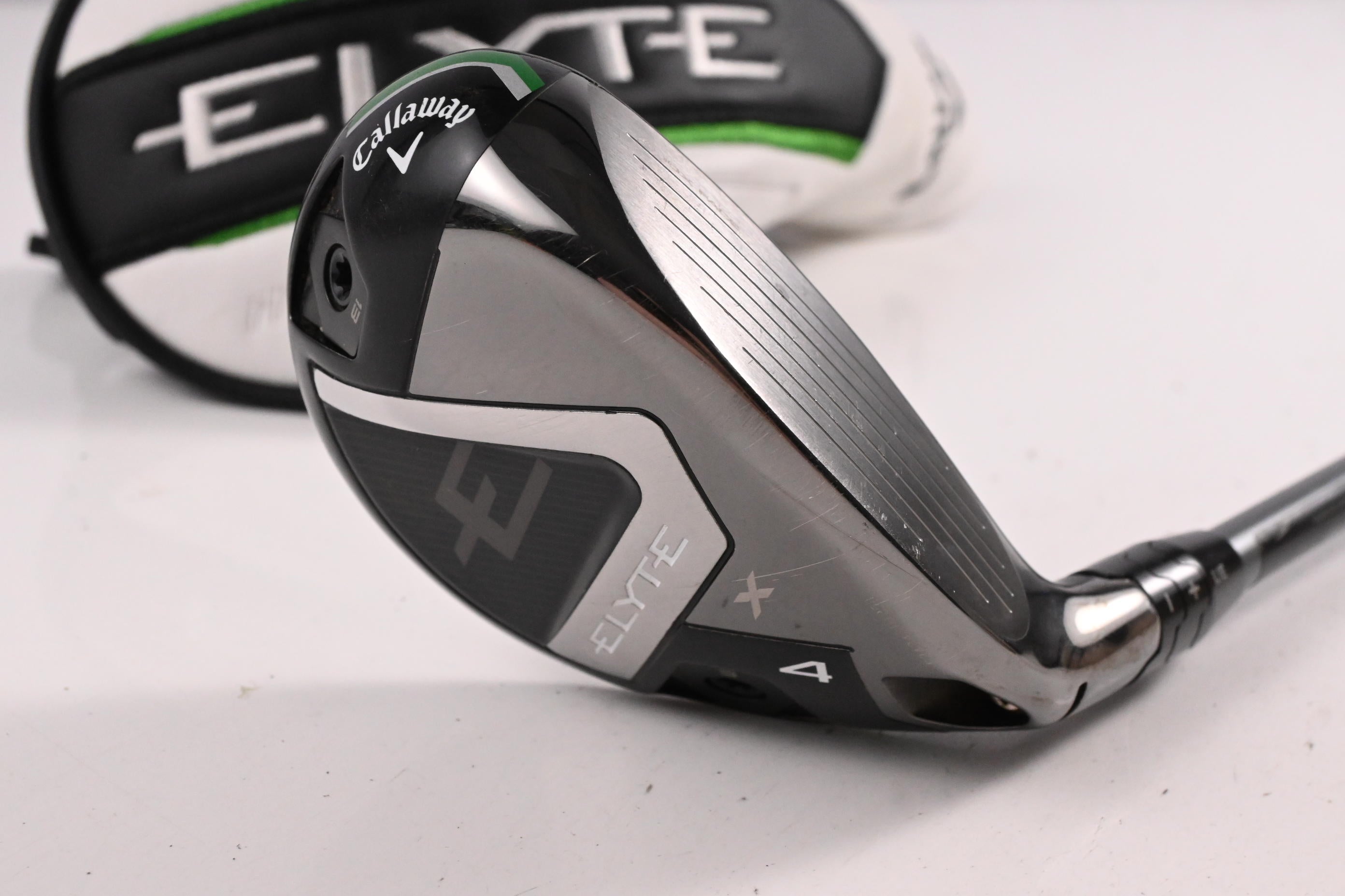 Callaway Elyte X #4 Hybrid / 21 Degree / Regular Flex Denali Charcoal 60 Shaft