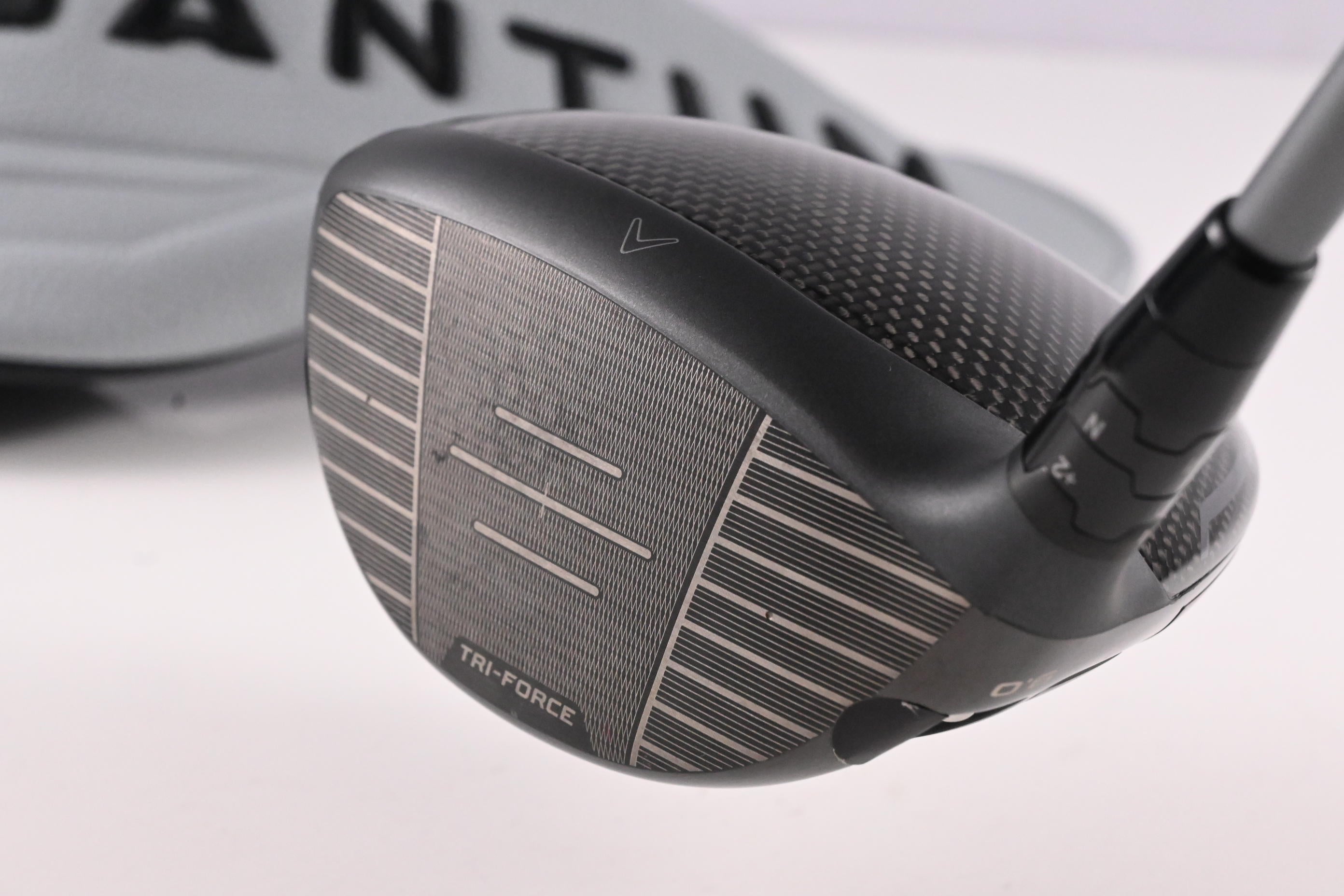 Callaway Quantum Max Driver / 9 Degree / Regular Flex Denali Frost Silver 50