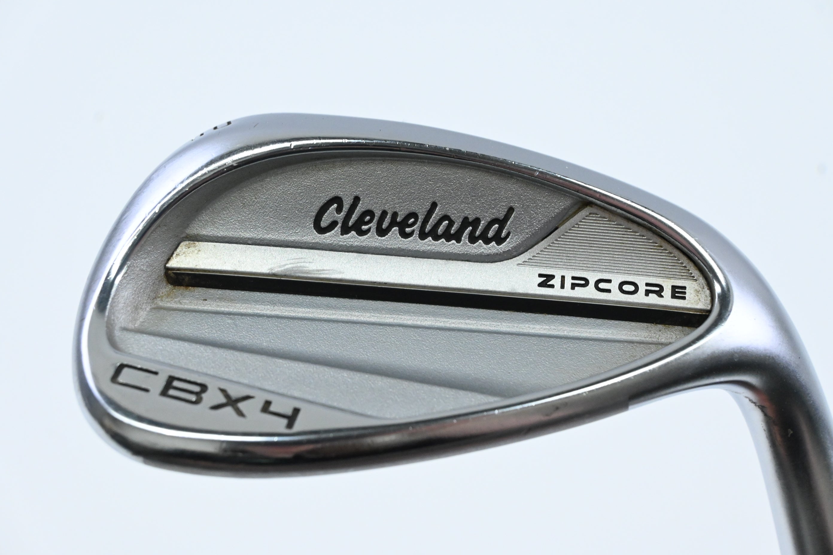 Cleveland CBX 4 Zipcore Gap Wedge / 52 Degree / Wedge Flex UST Recoil Dart 80