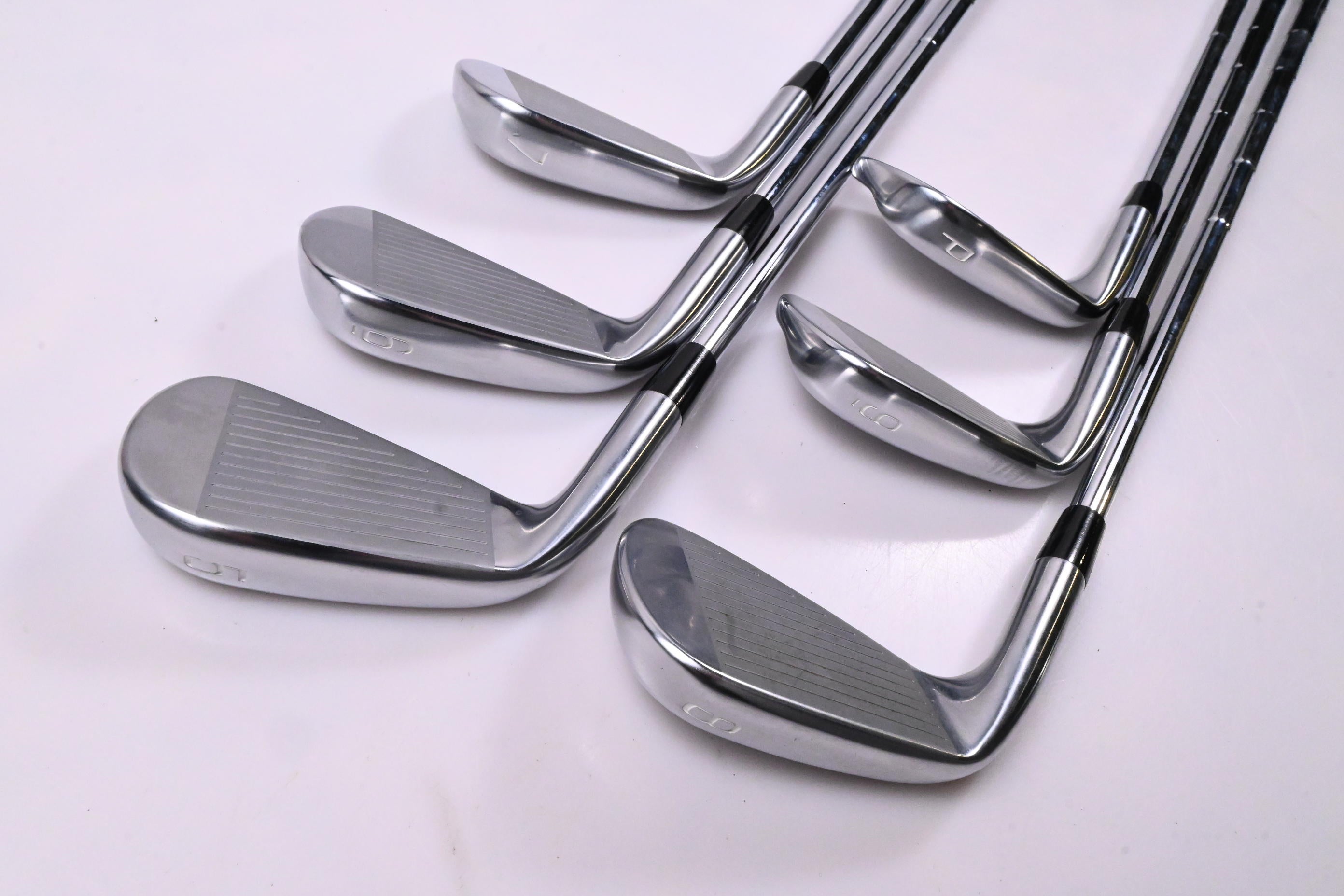 Mizuno Pro 245 Irons / 5-PW / Regular Flex Dynamic Gold Mid 100 R300 Shafts