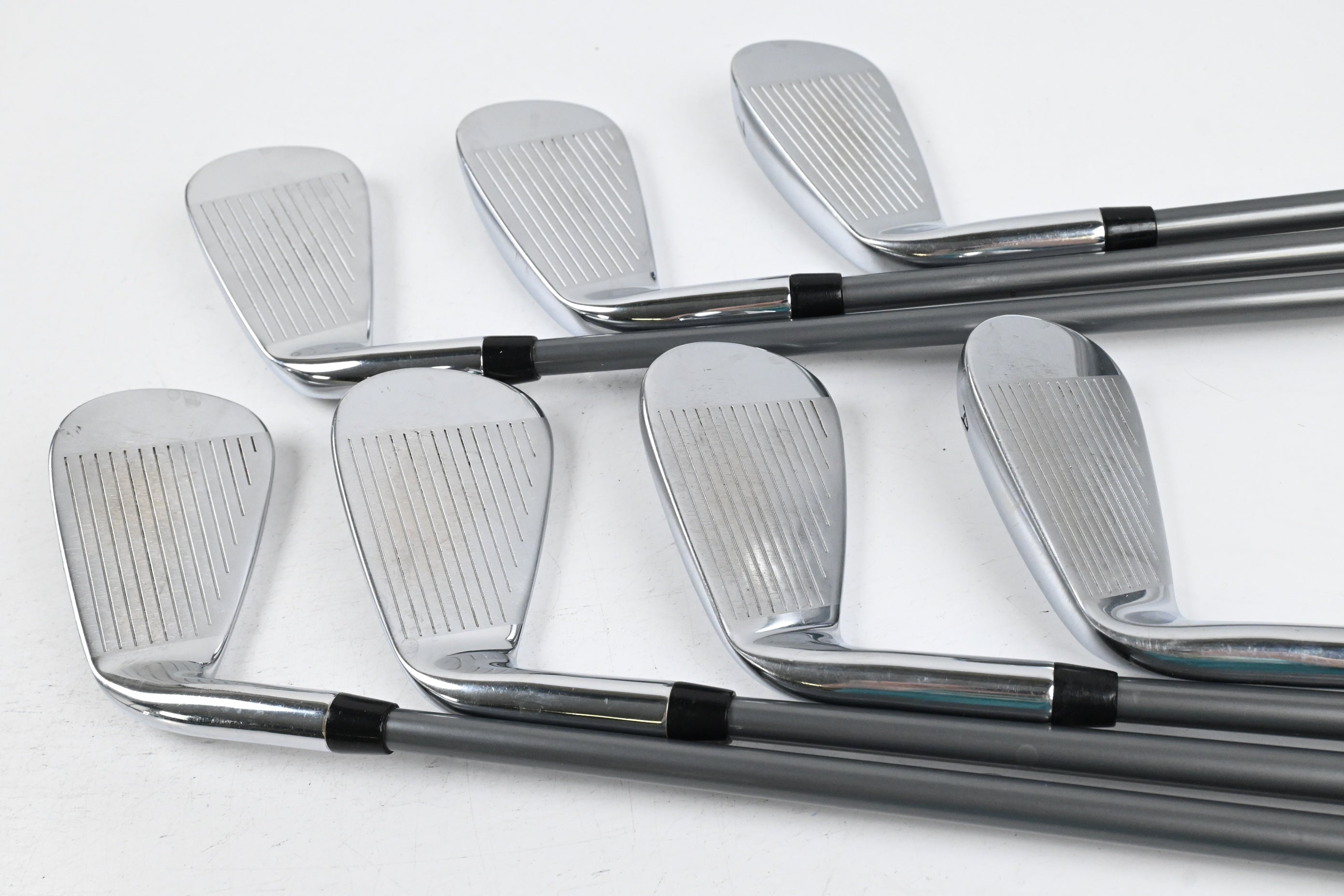 Callaway Elyte HL Irons / 5-PW+GW / Regular Flex Denali 65 Shafts