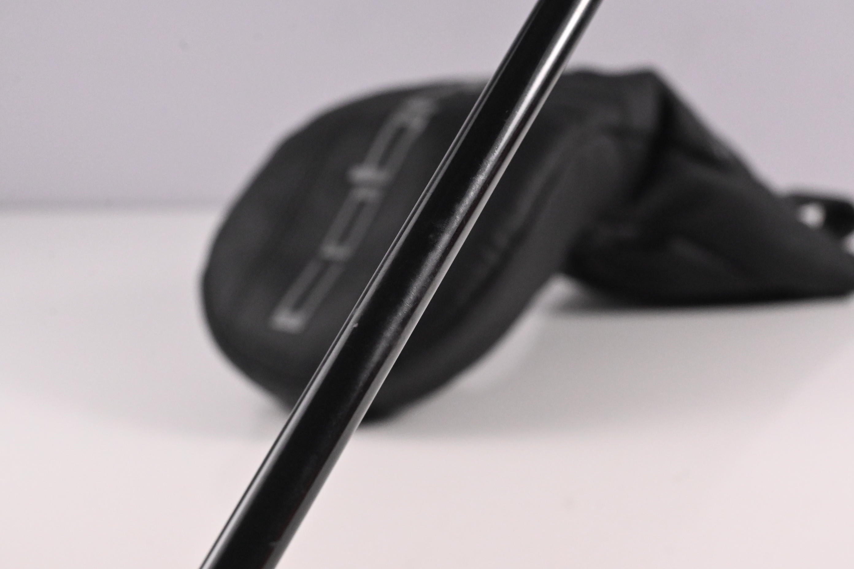 Cobra DS-Adapt LS Driver / 9 Degree / X-Flex Denali Black 60 Shaft