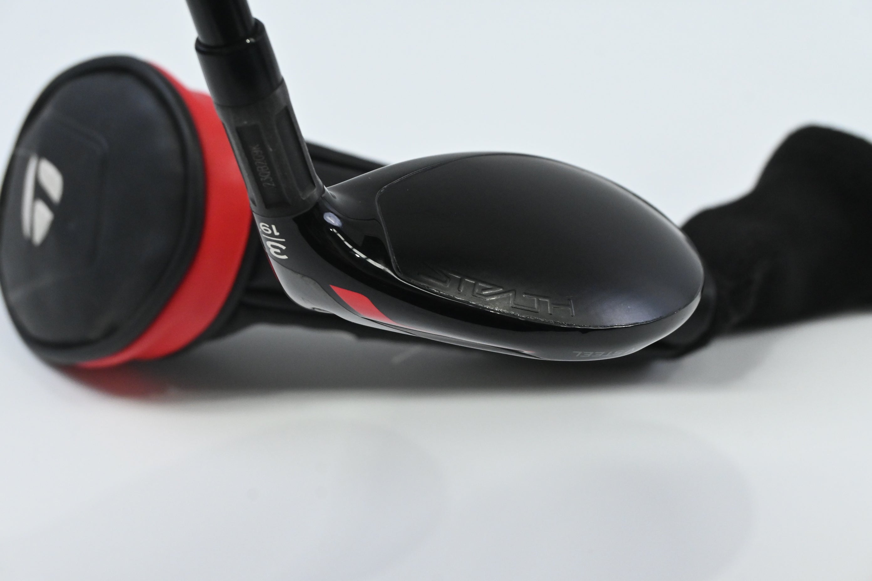 Taylormade Stealth #3 Hybrid / 19 Degree / Stiff Flex Fujikura Ventus Red 7