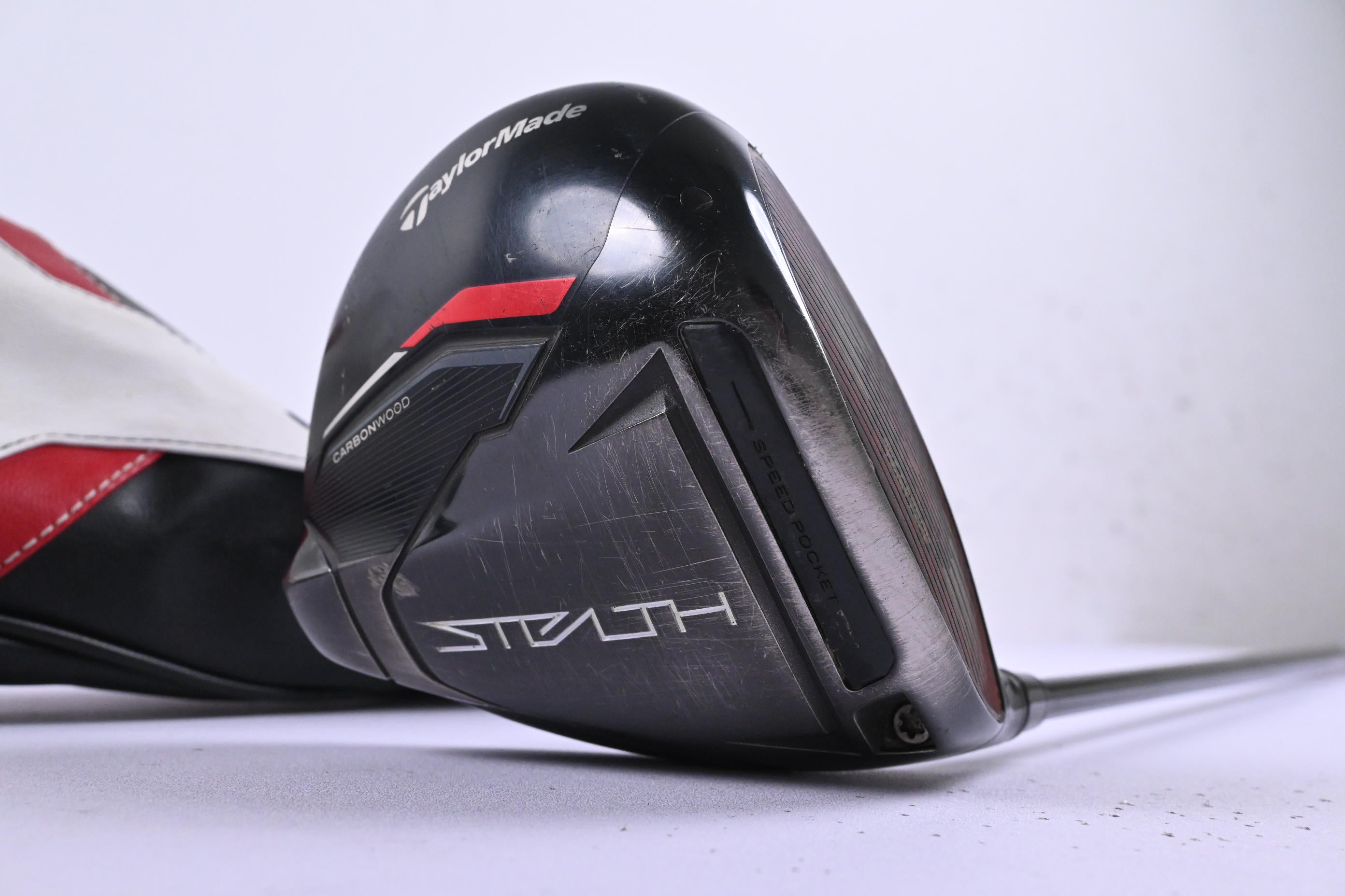 Taylormade Stealth HD Driver / 10.5 Degree / Regular Flex Fujikura Speeder 45