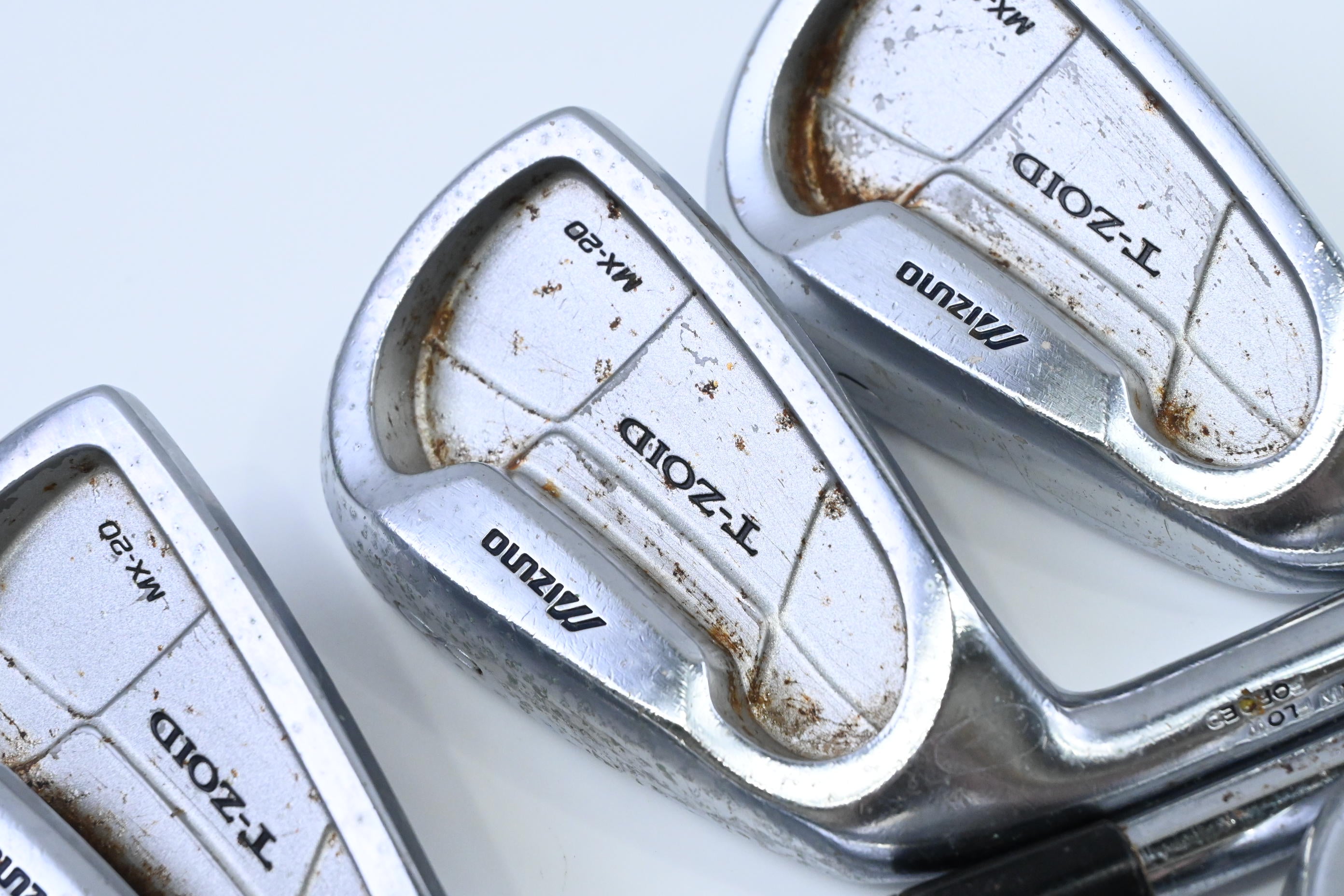 Left Hand Mizuno MX-20 Irons / 3-9 / Stiff Flex Dynamic Gold Lite S300 Shafts
