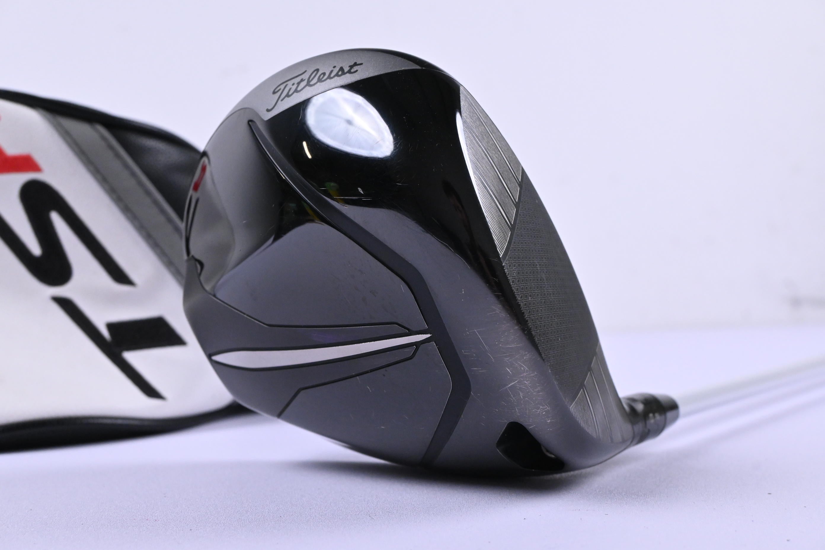 Titleist TSR1 Driver / 12 Degree / Regular Flex Aldila Ascent 40 Shaft