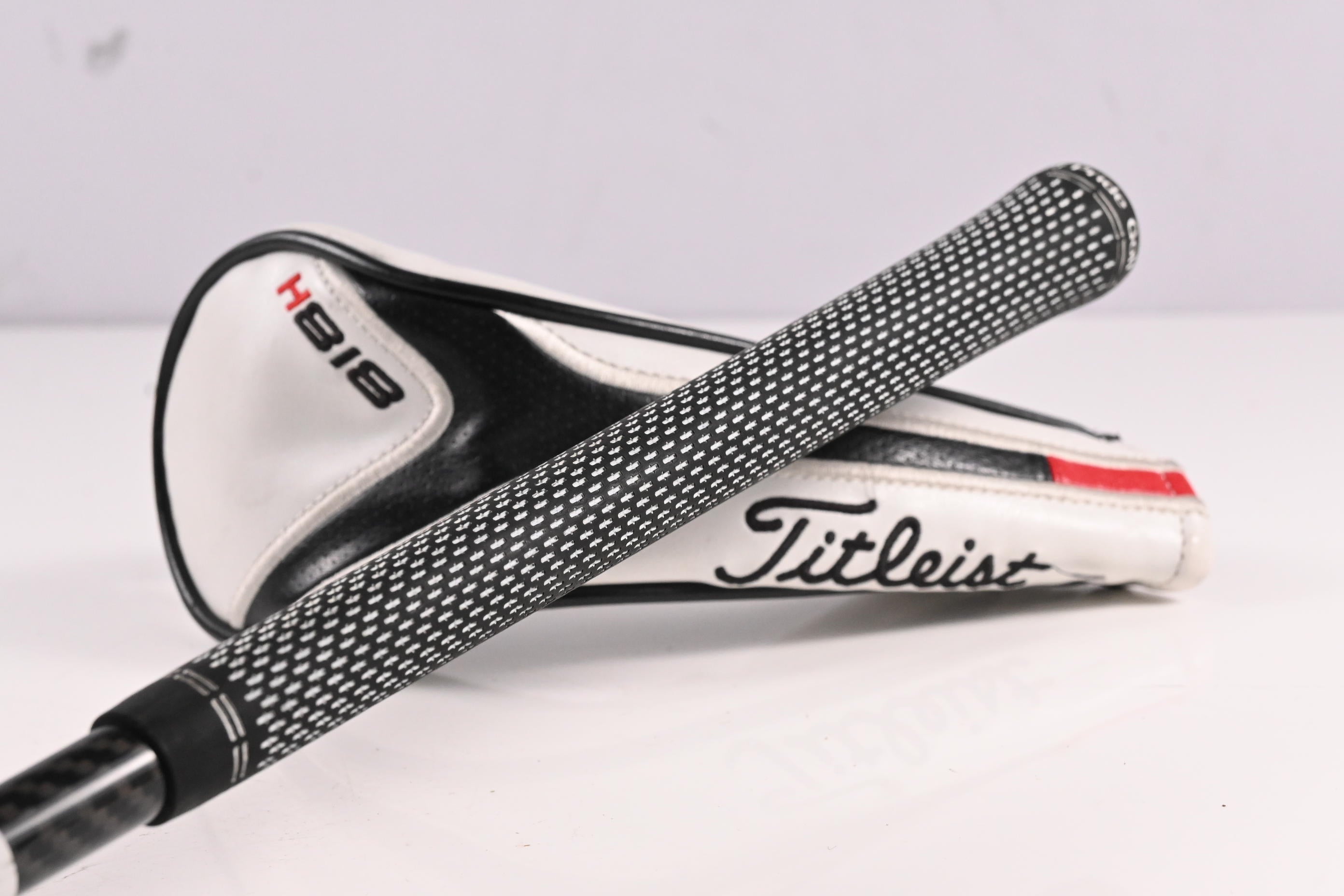 Titleist 818 H1 #4 Hybrid / 23 Degree / Regular Flex Tensei CK Red 60 Shaft