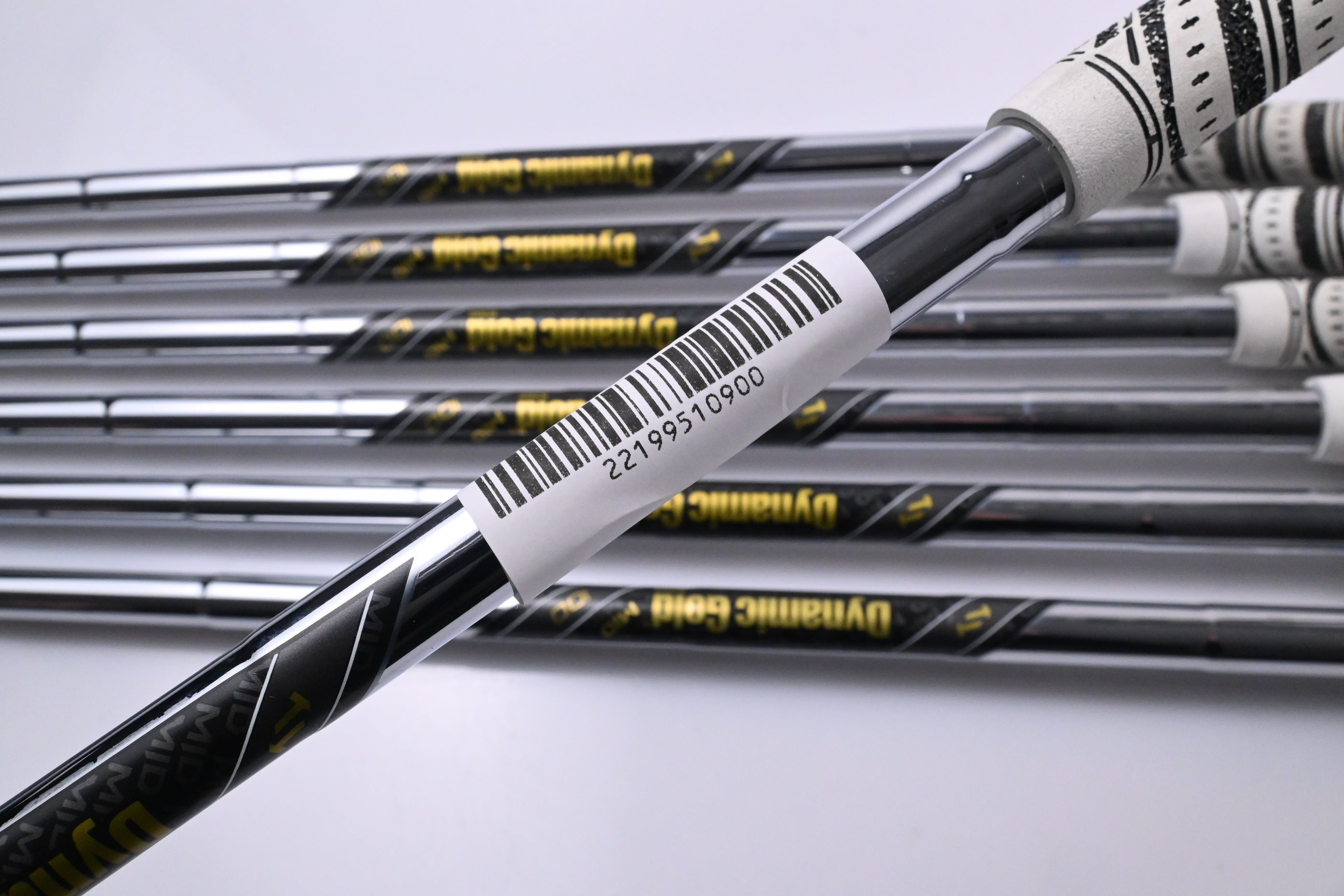 Mizuno Pro 245 Irons / 4-PW / Regular Flex Dynamic Gold Mid 100 R300 Shafts