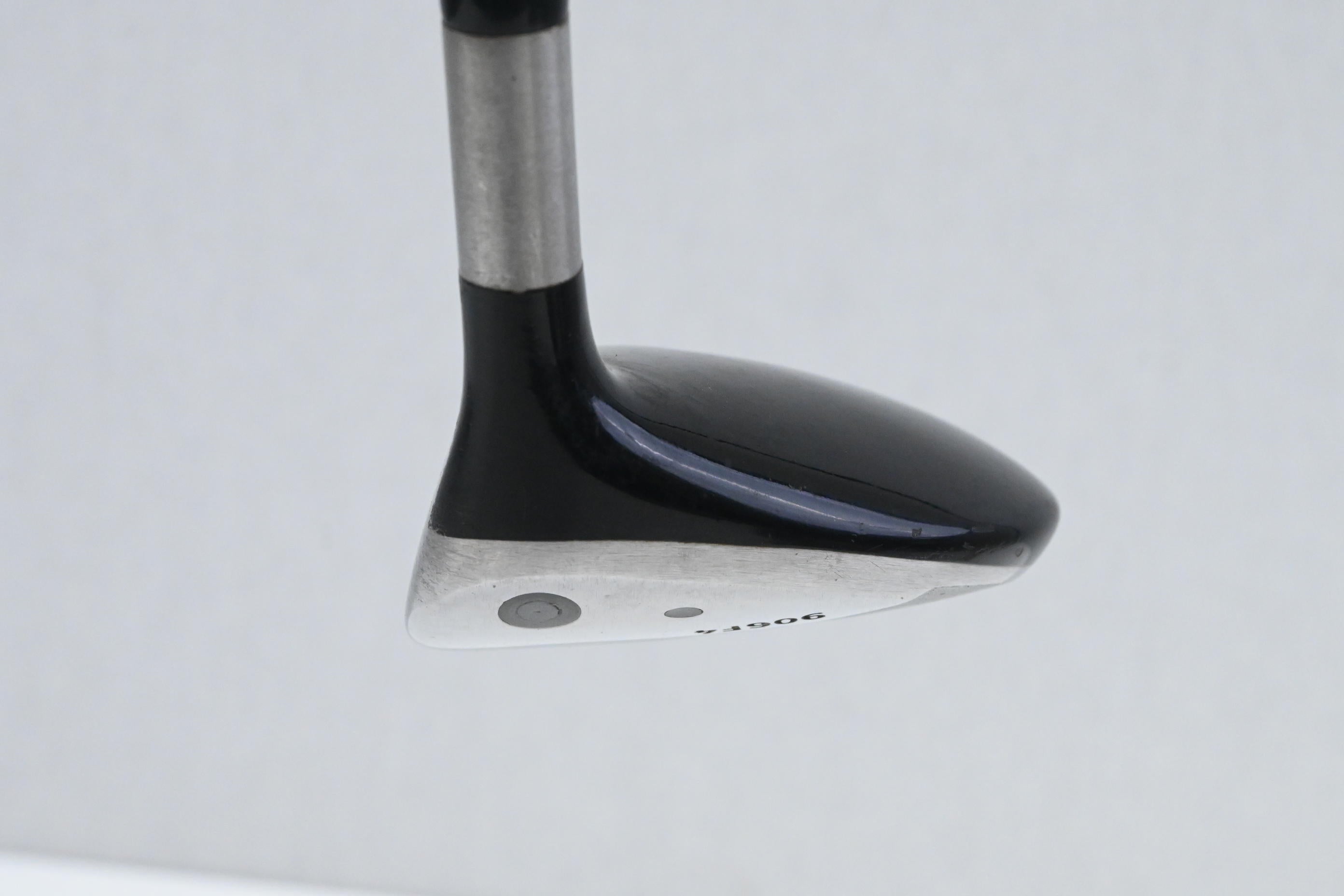 Titleist 906 F4 #5 Wood / 18.5 Degree / Regular Flex UST Proforce V2 85 Shaft