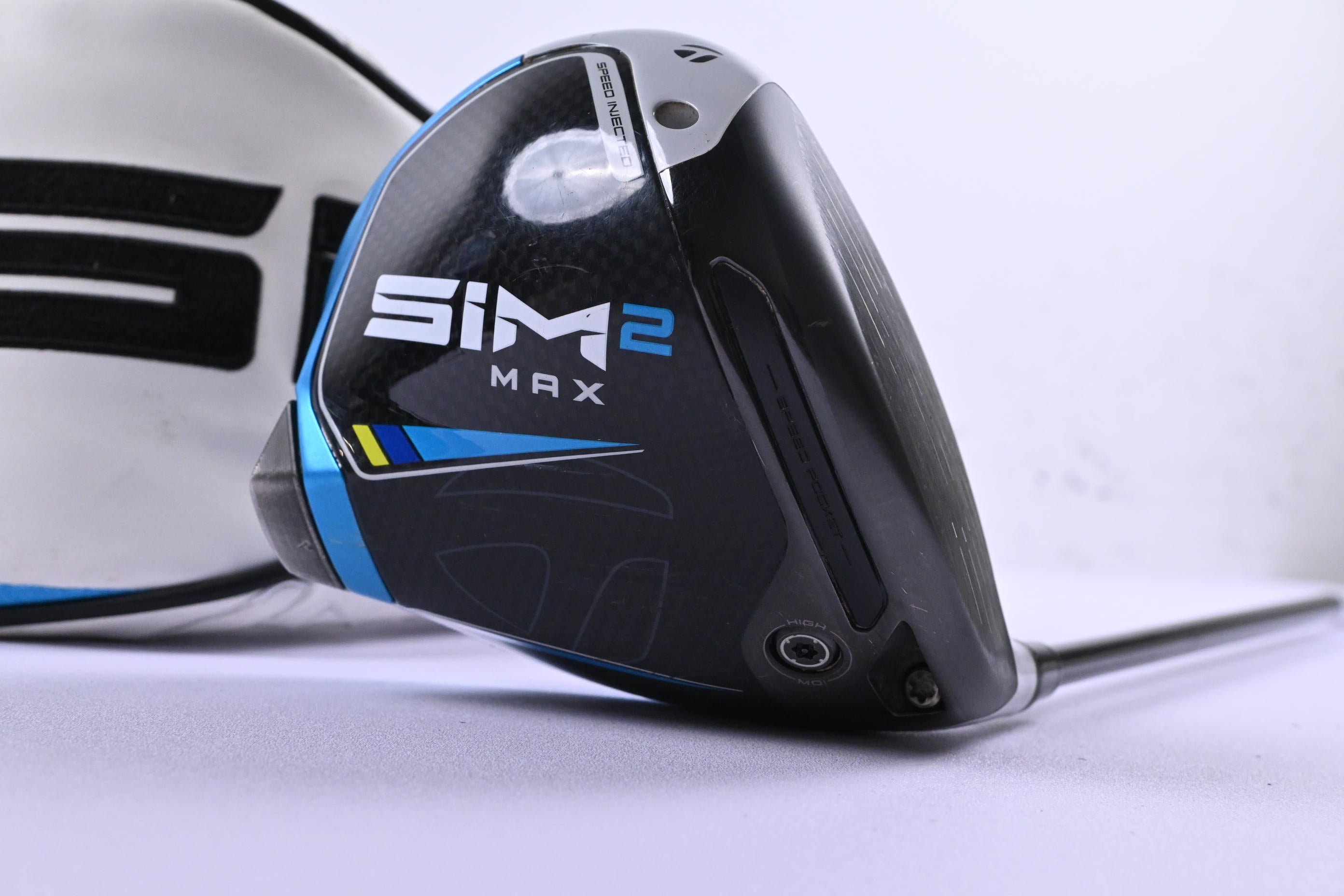 Taylormade SIM2 Max Driver / 10.5 Degree / Stiff Flex Kai'li Blue 70 Shaft