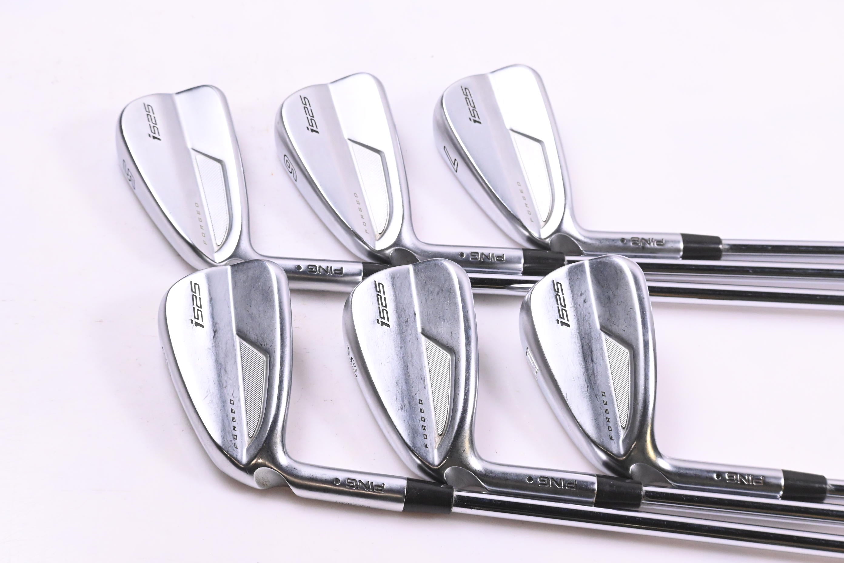 Left Hand Ping i525 Irons / 5-PW / Black Dot / Regular Flex Elevate MPH 95