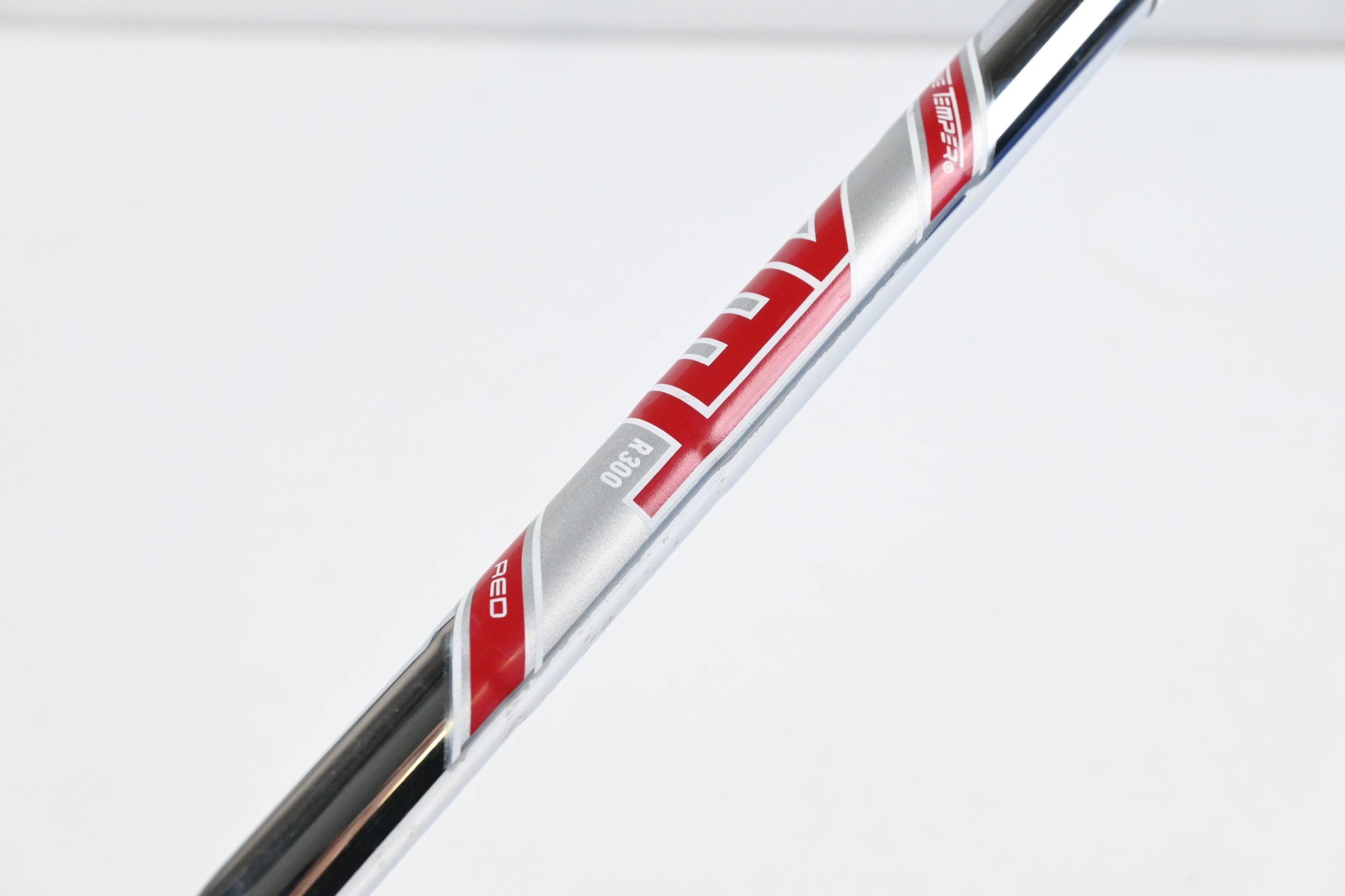 Titleist T200 2023 #4 Iron / 21 Degree / Regular Flex AMT Red R300 Shaft