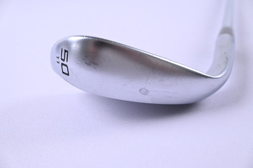 Cleveland CBX Zipcore Gap Wedge / 50 Degree / Wedge Flex DG Spinner 115