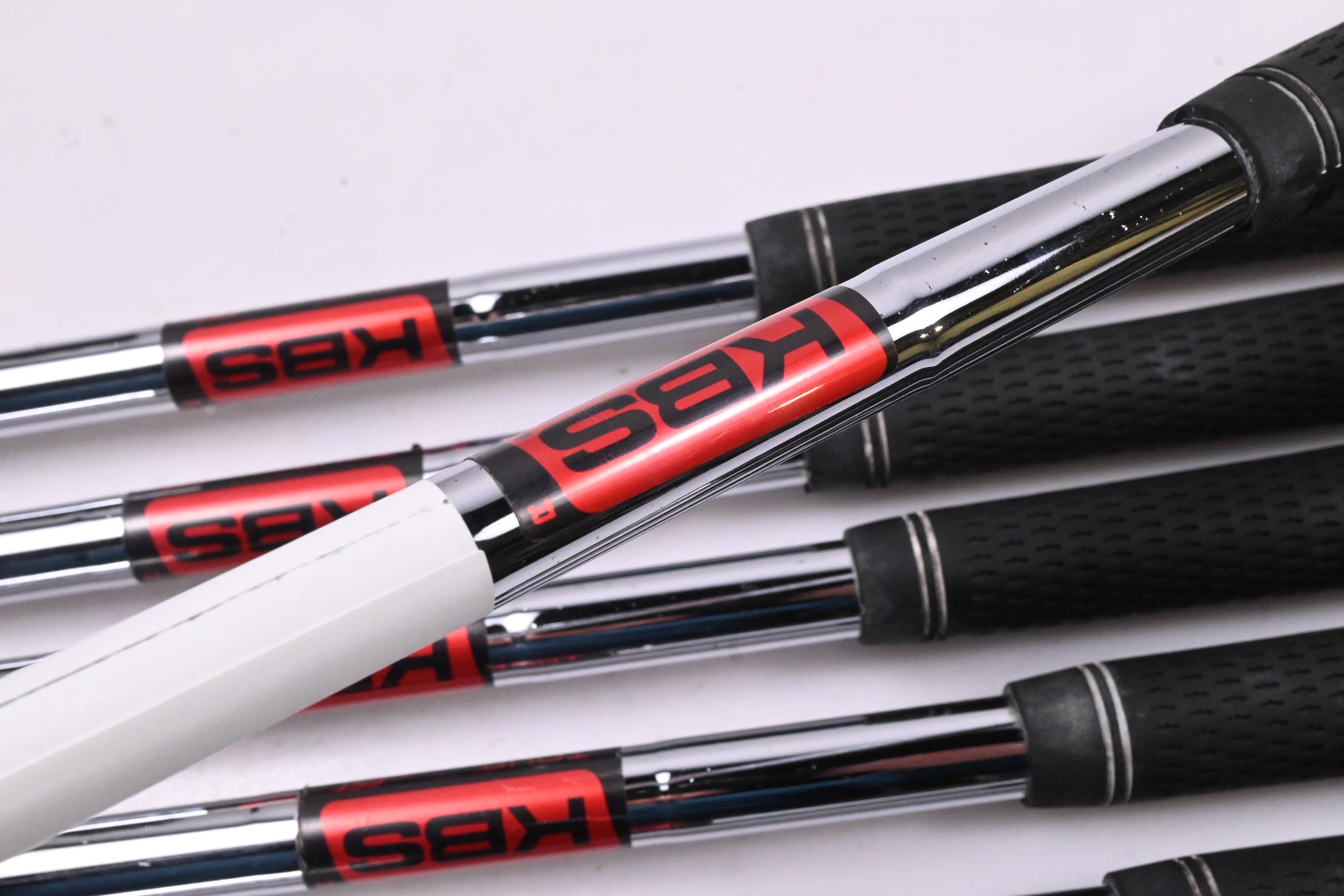 Taylormade M5 Irons / 5-PW+AW / Regular Flex KBS Tour Shafts