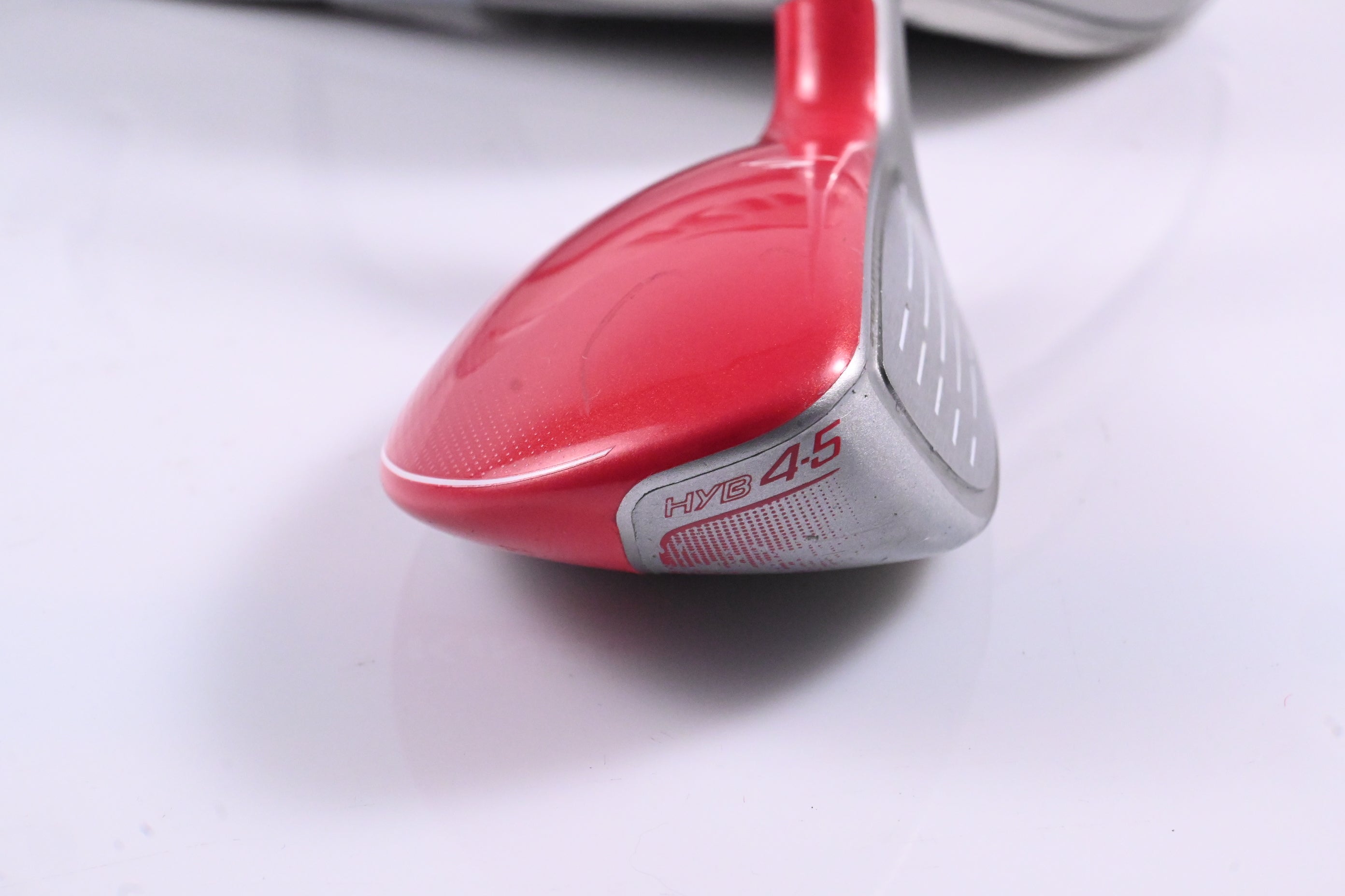 Ladies Cobra King F6 #4-5 Hybrid / 22-25 Degree / Ladies Flex Ozik HQ4 Red Tie