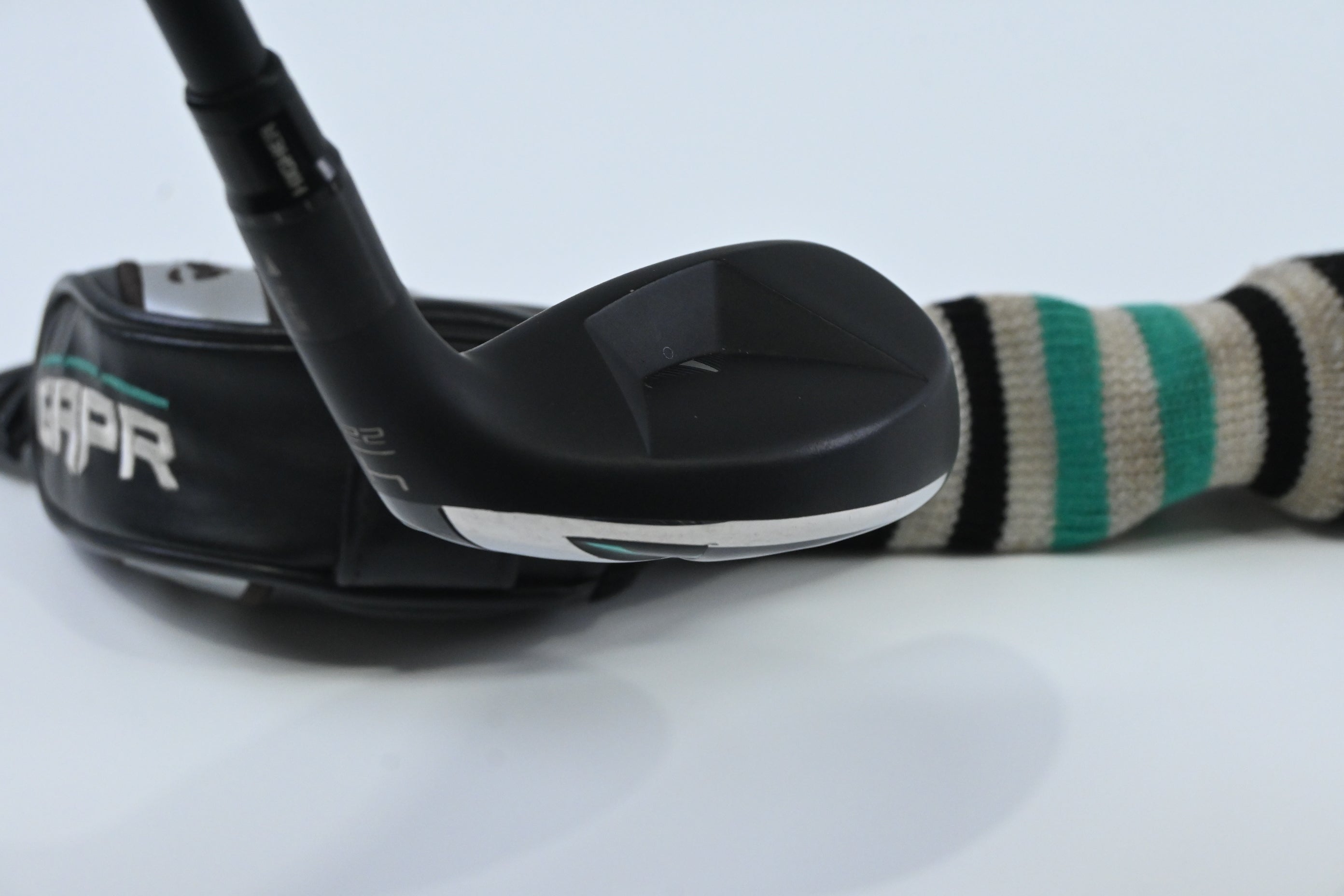 Taylormade GAPR Hi #4 Hybrid / 22 Degree / Regular Flex KBS Hybird 70 Shaft