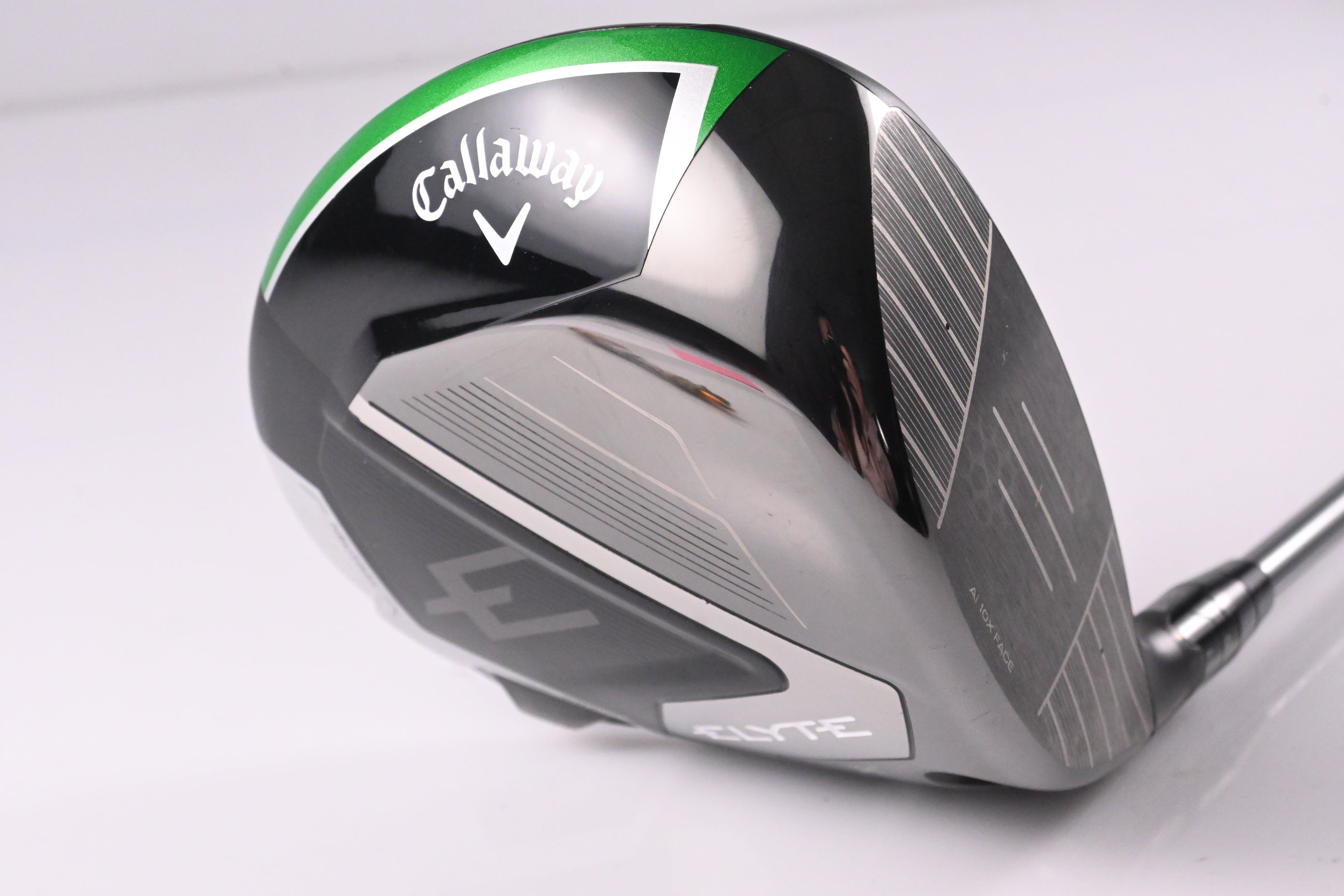 Callaway Elyte X Driver / 10.5 Degree / Regular Flex Denali Charcoal 50 Shaft