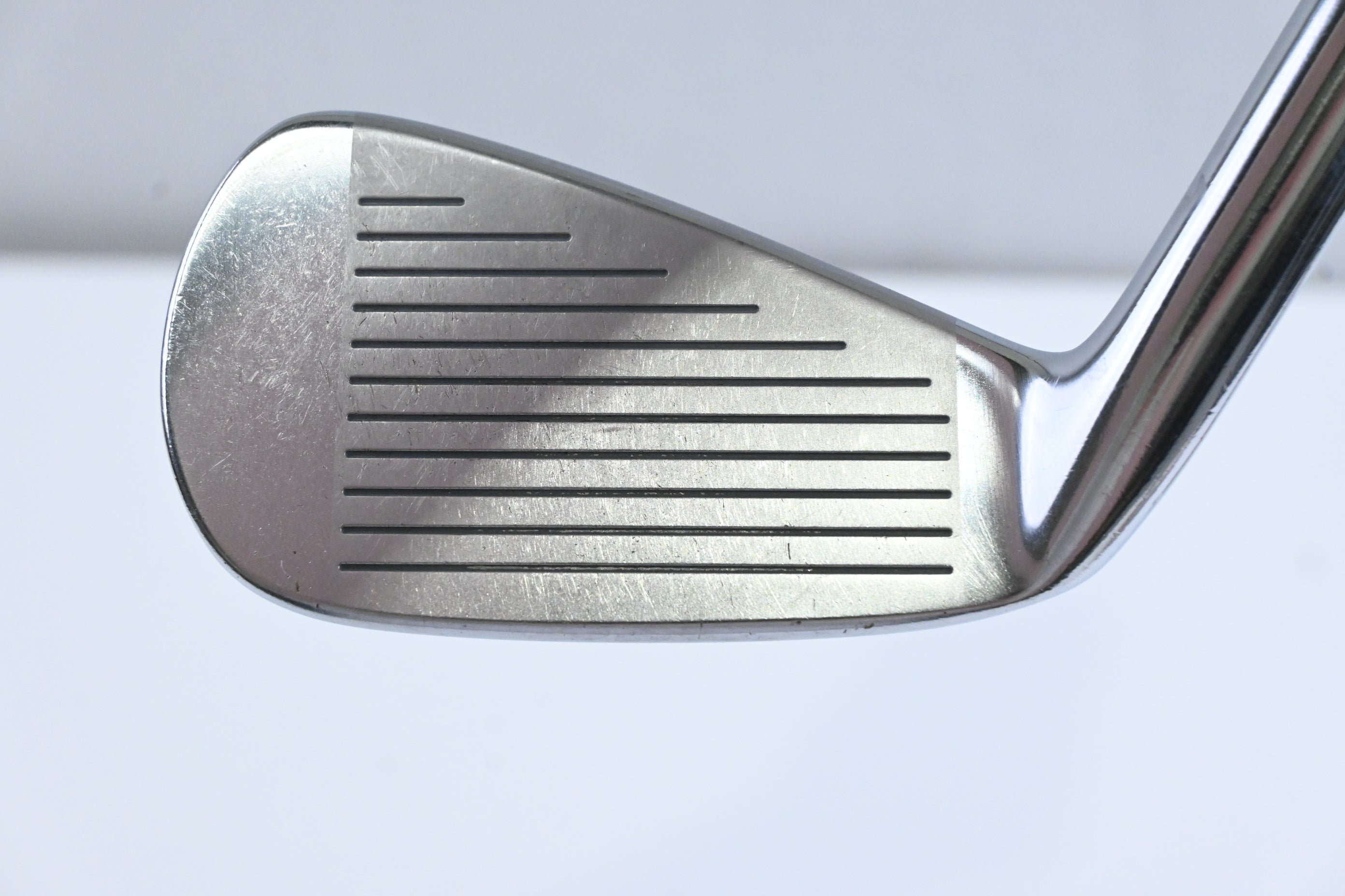 Mizuno MP Fli-Hi 2010 Utility #4 Iron / 24 Degree / Stiff Flex Dynamic Gold S300