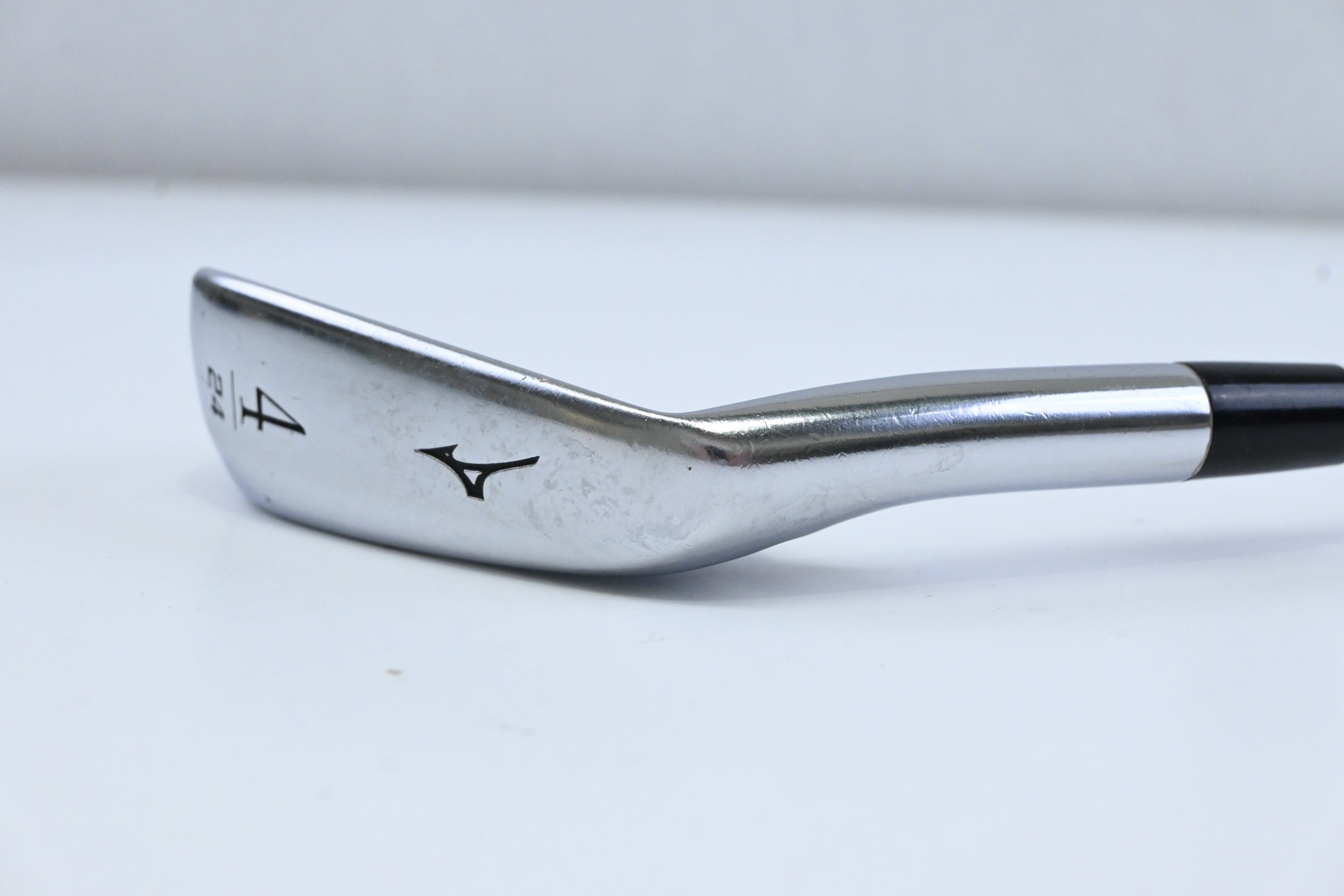 Mizuno MP Fli-Hi 2010 Utility #4 Iron / 24 Degree / Stiff Flex Dynamic Gold S300