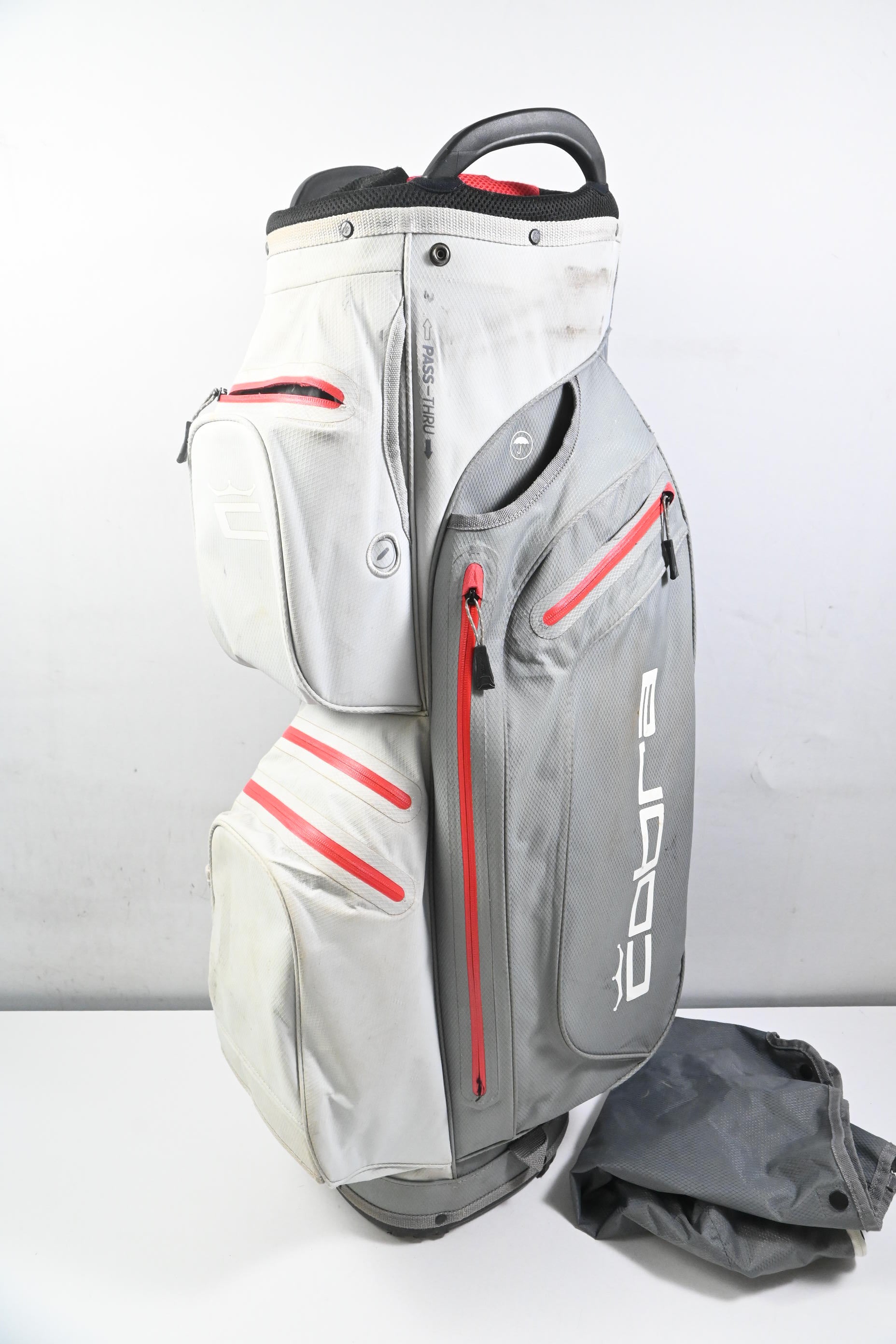 Cobra Ultradry Pro Cart Bag / 14-Way Divider / White, Grey