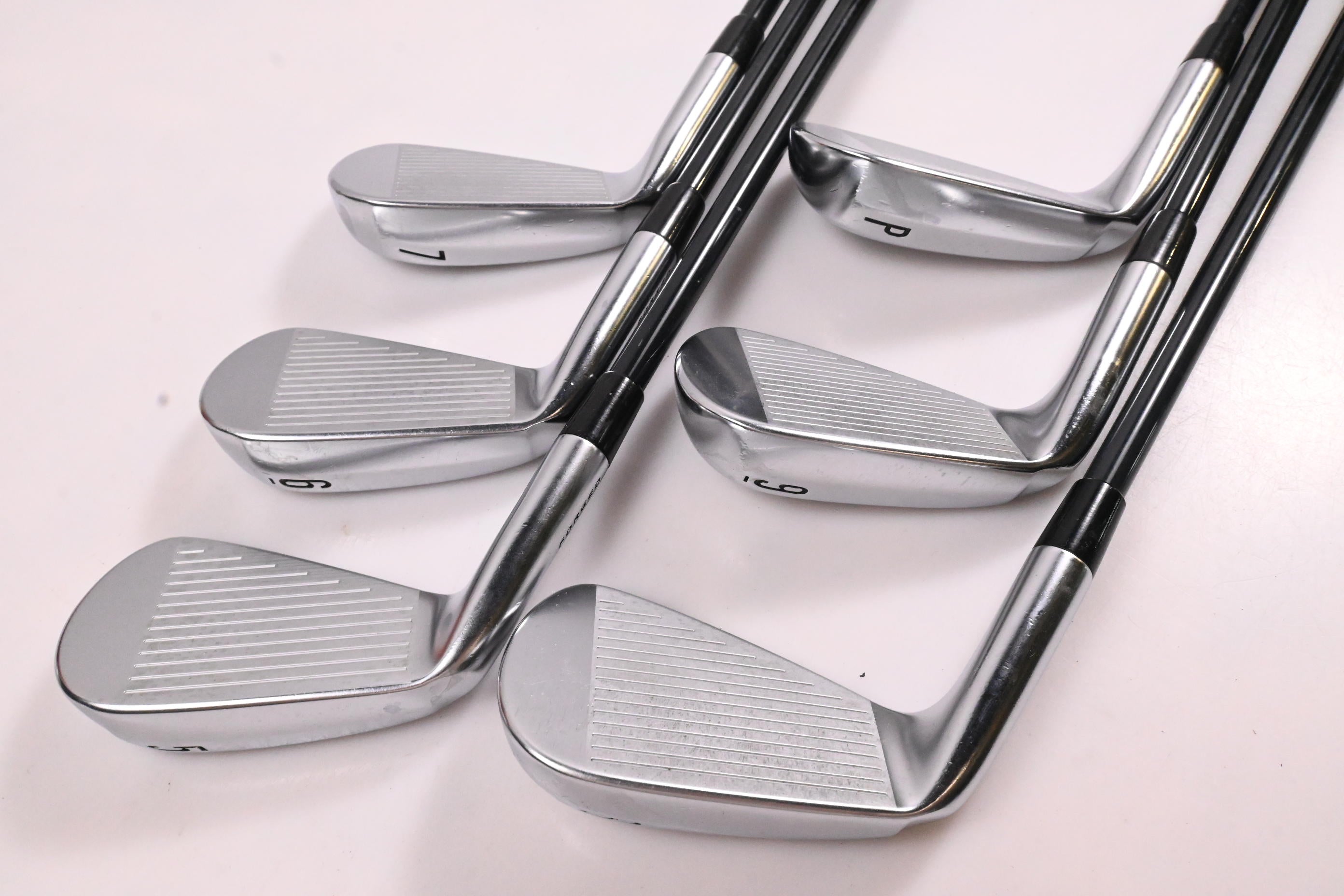 Ladies Srixon ZX5 Irons / 5-PW / Ladies Flex Accra iSeries 40 Shafts