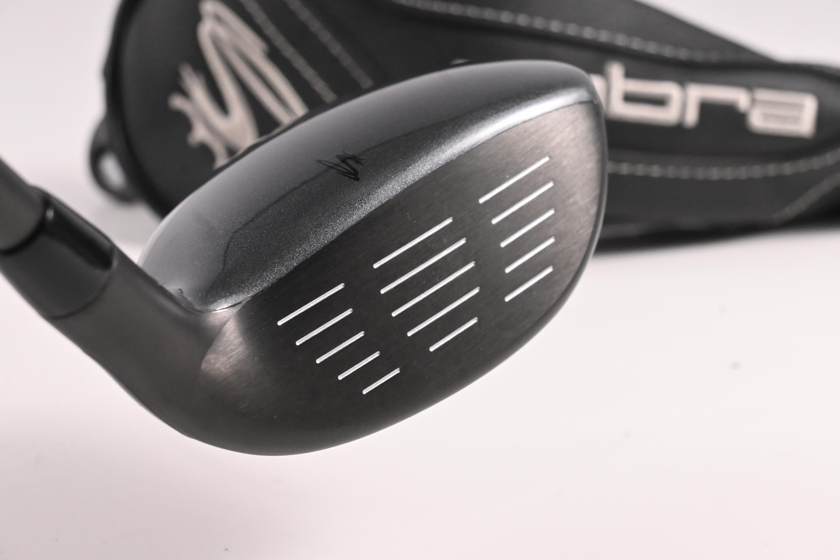 Left Hand Cobra Air-X #6 Hybrid / 28 Degree / Regular Flex Cobra Ultralite 50