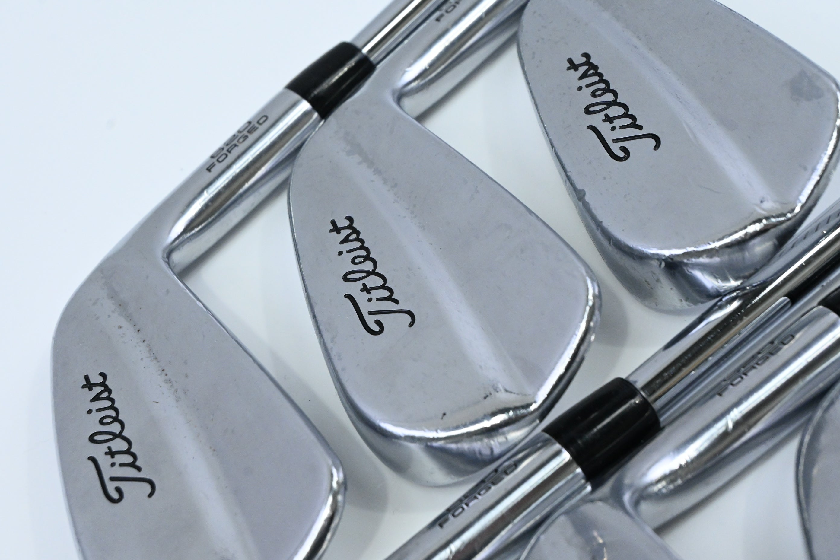 Titleist MB 620 Irons / 5-PW / X-Flex AMT Tour White X100 Shafts