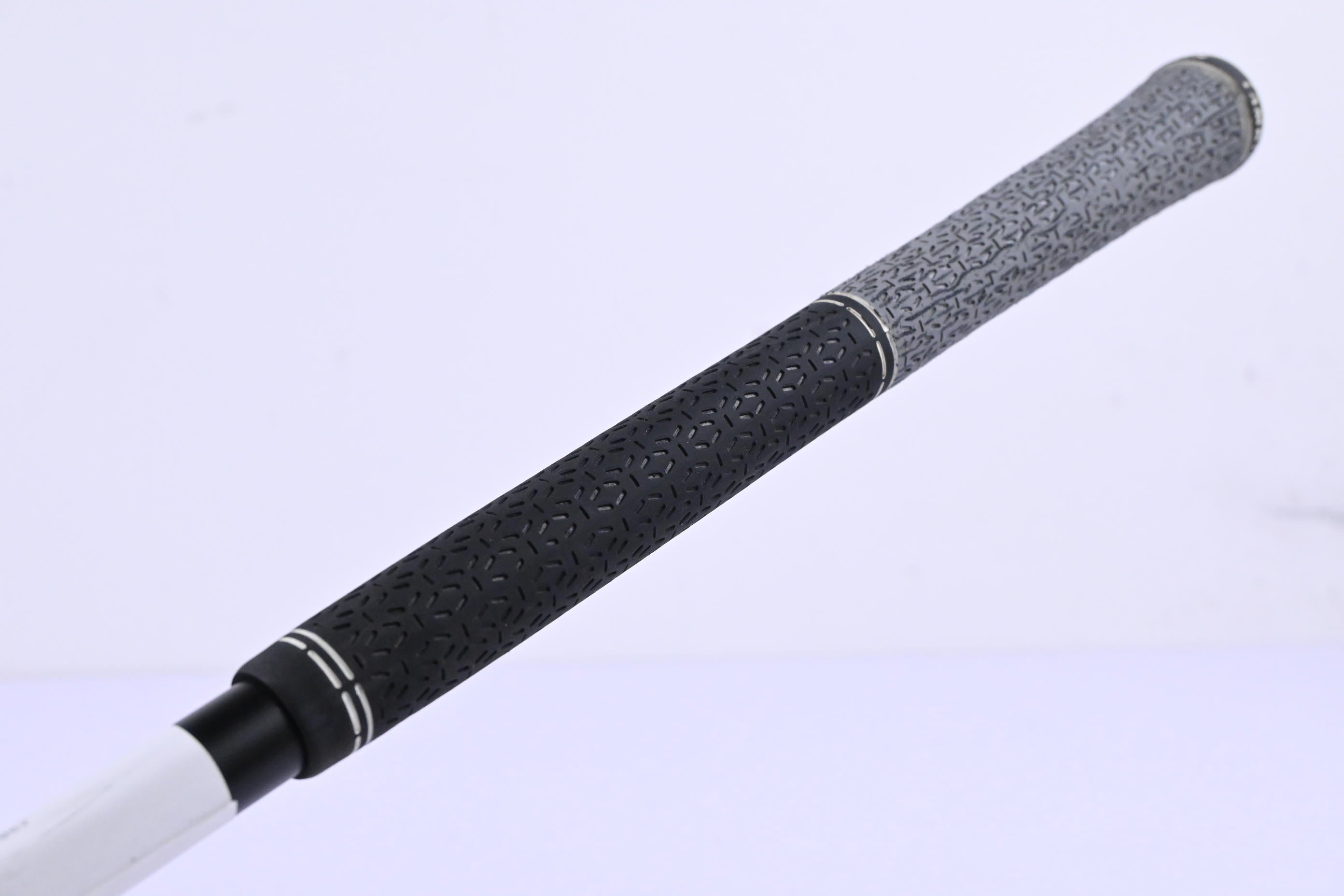 Mizuno ST-G 2023 Driver / 9.5 Degree / Regular Flex Fujikura Motore X F3 6 Shaft