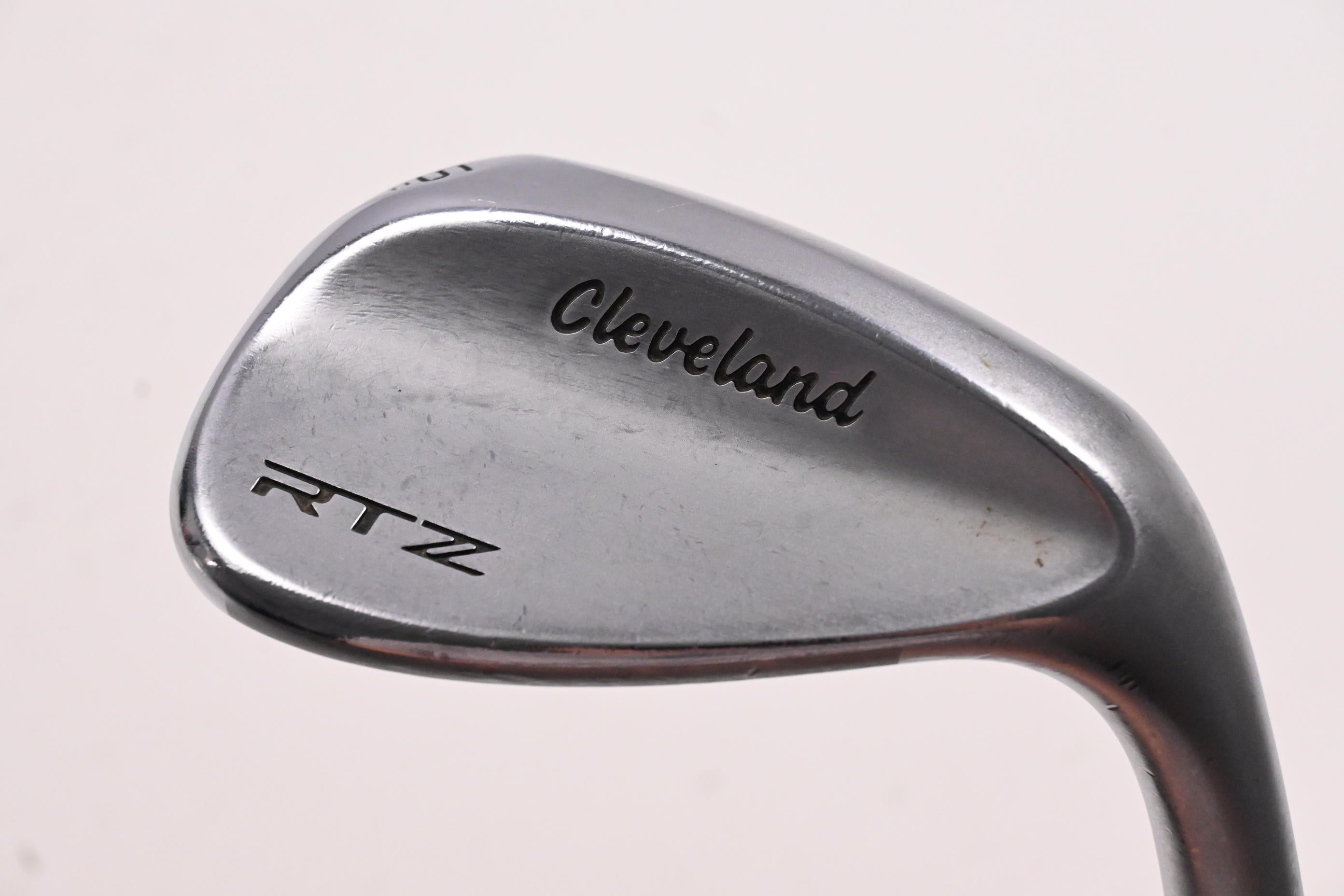 Cleveland RTZ Sand Wedge / 56 Degree / Wedge Flex Dynamic Gold Spinner Shaft