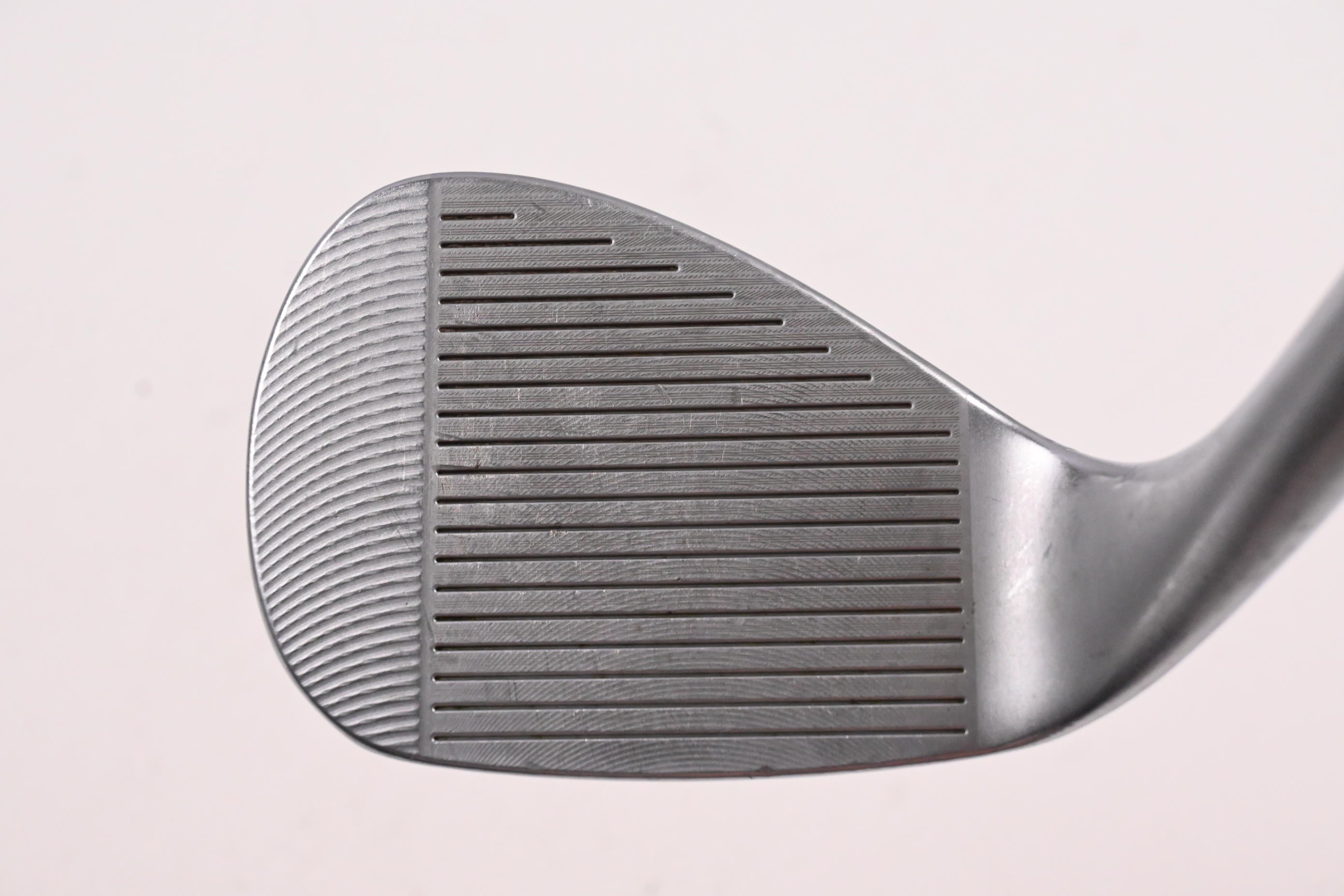 Cleveland RTZ Sand Wedge / 56 Degree / Wedge Flex Dynamic Gold Spinner Shaft