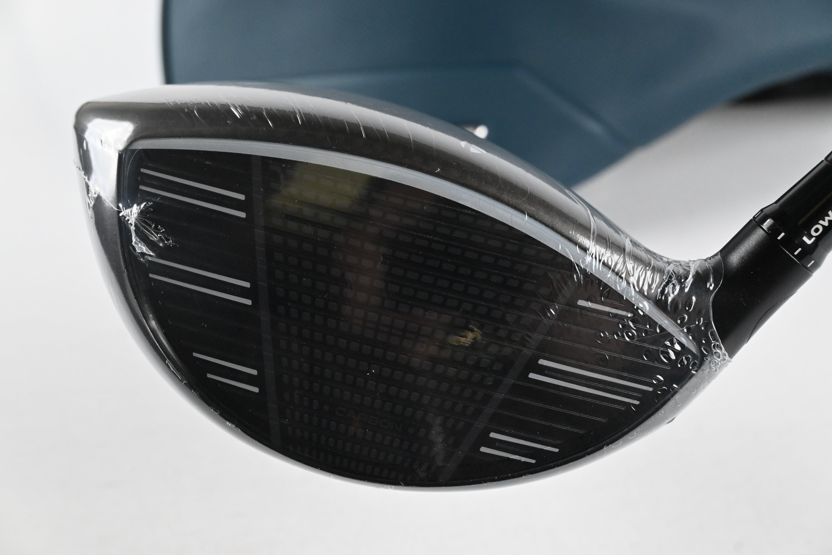 Taylormade Qi4D Max Driver / 10.5 Degree / Regular Flex REAX Blue 50 Shaft
