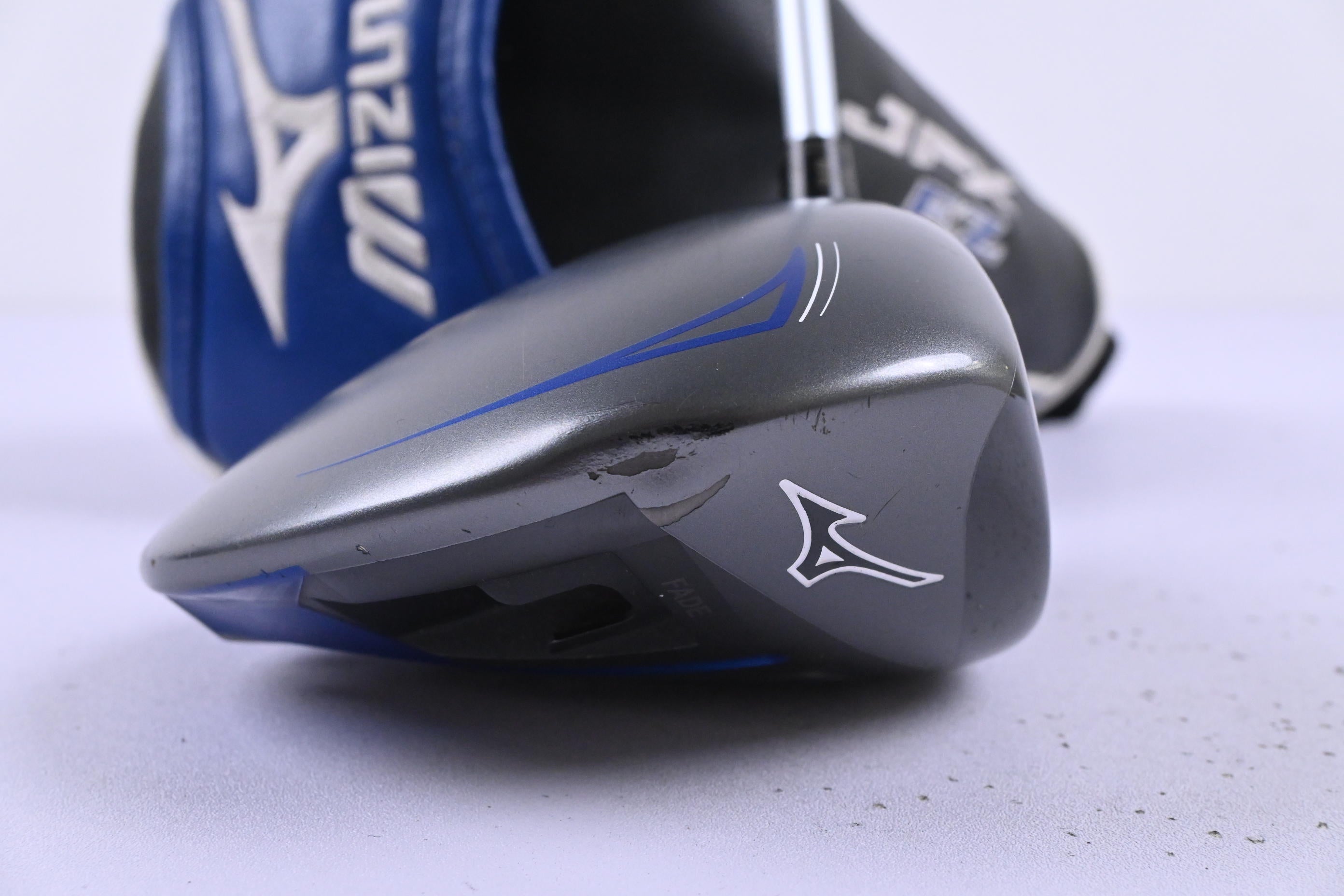 Mizuno JPX EZ 2016 Driver / 10.5 Degree / Regular Flex Fujikura Orochi 55 Shaft