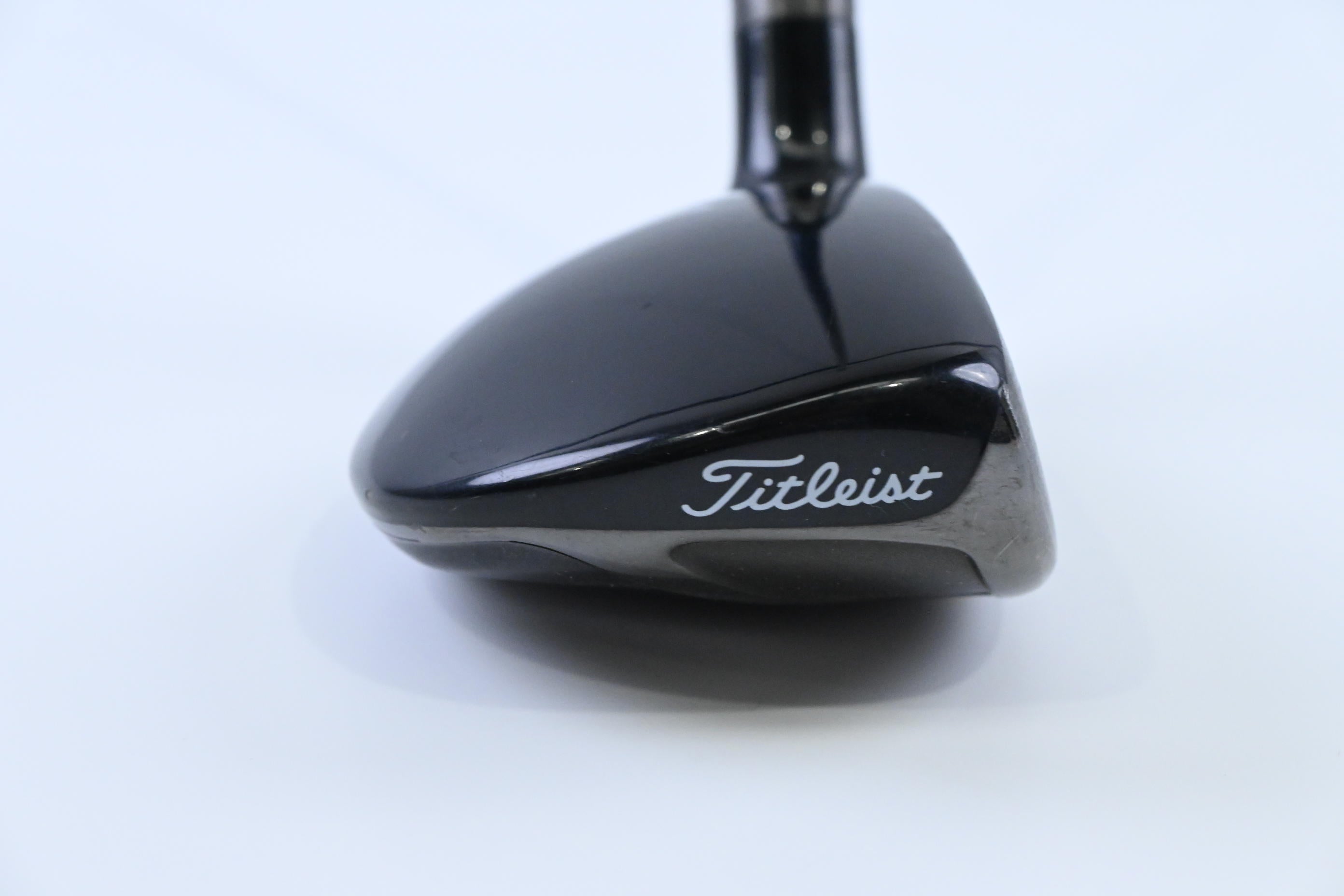 Titleist 910H #2 Hybrid / 17 Degree / Stiff Flex Diamana Kai'li 80 Shaft