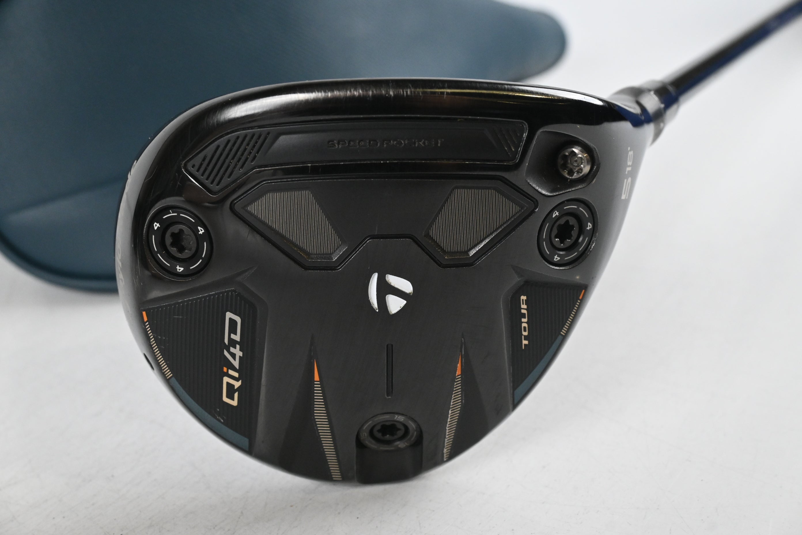 Taylormade Qi4D Tour #5 Wood / 18 Degree / X-Flex HZRDUS Smoke Blue RDX 70 Shaft