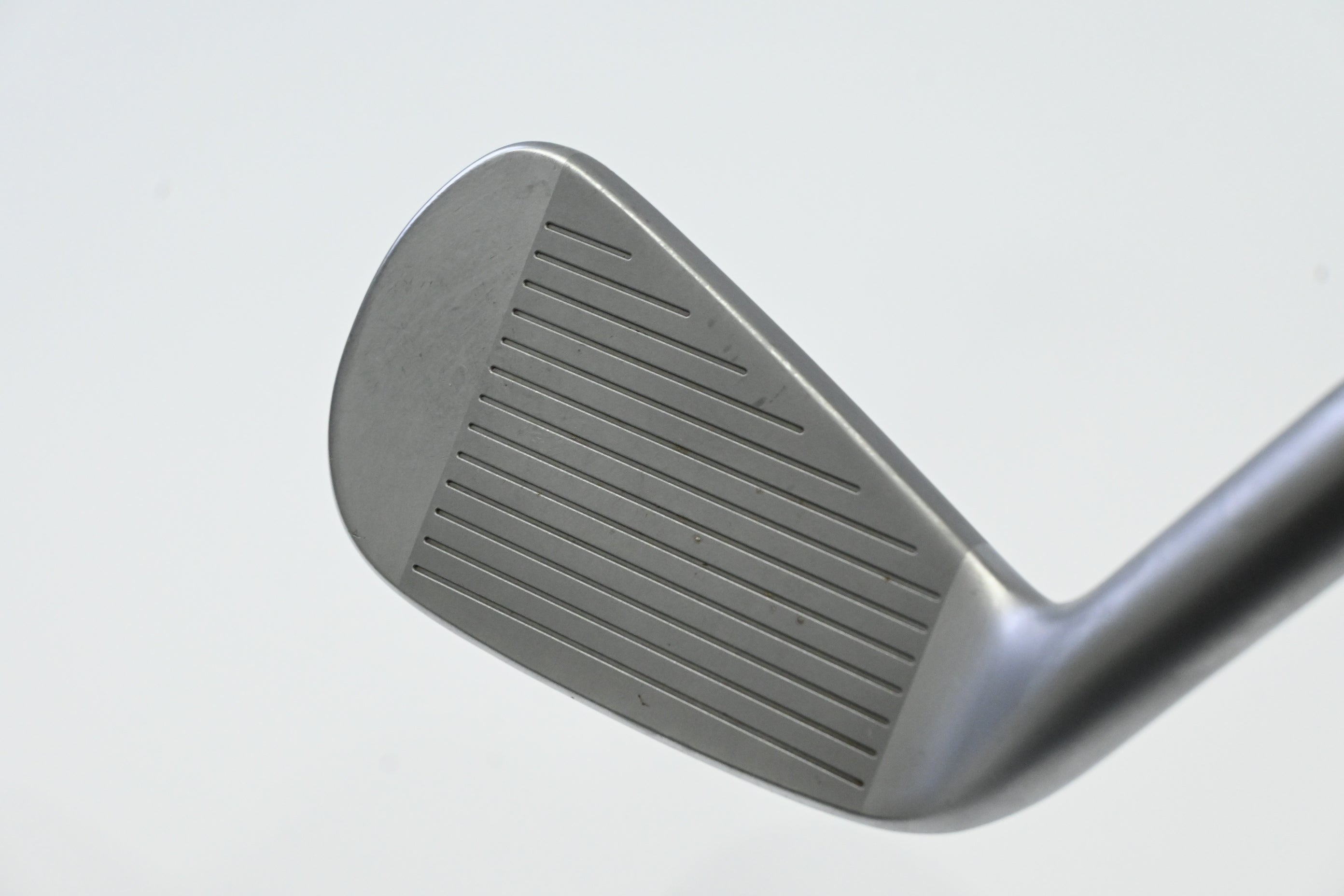Taylormade P.UDI #2 Hybrid / 17 Degree / X-Flex UST Recoil Dart 105 Shaft