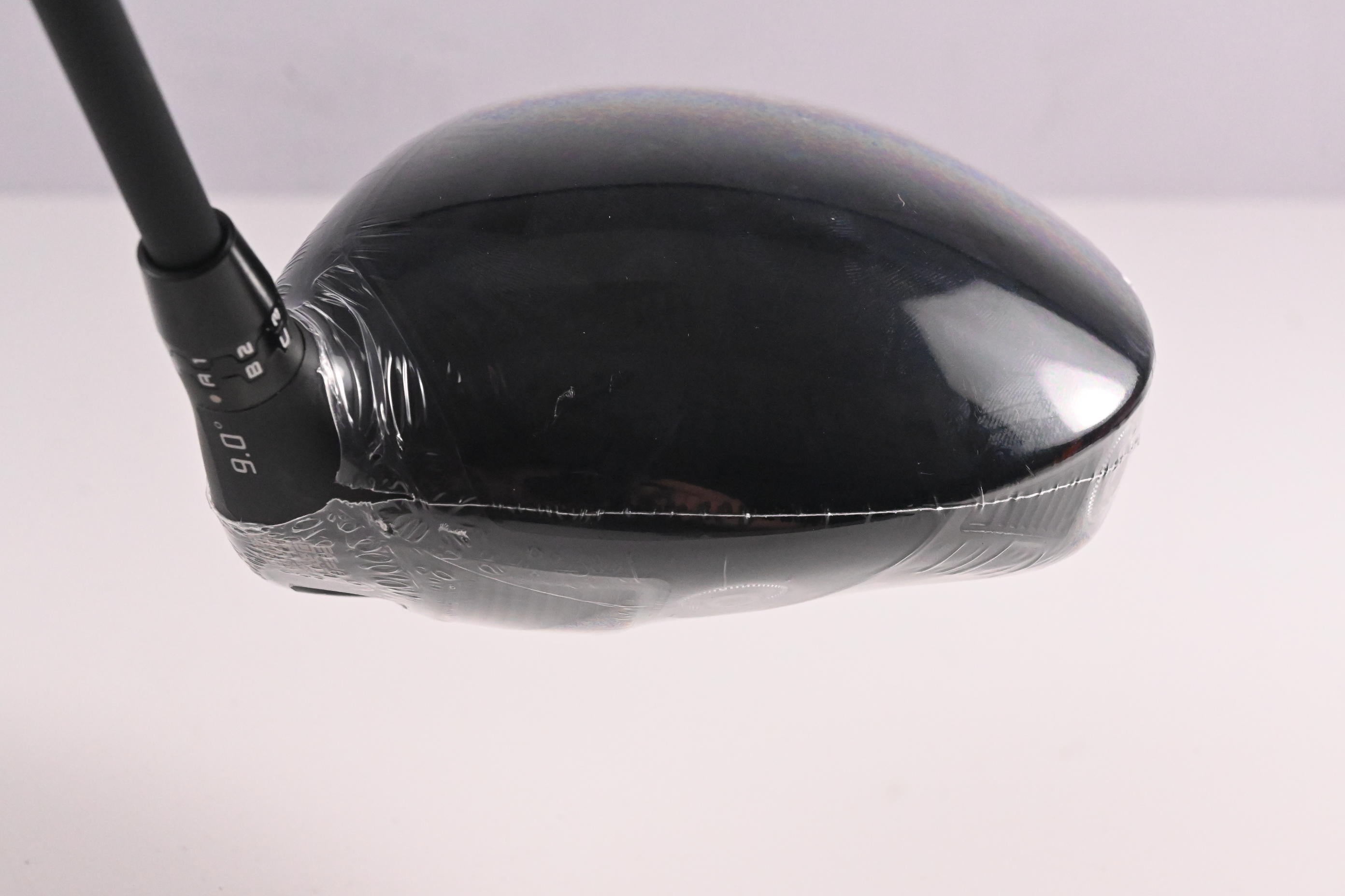 Cobra OPTM LS Driver / 9 Degree / X-Flex Kai'li White Darkwave 60 Shaft
