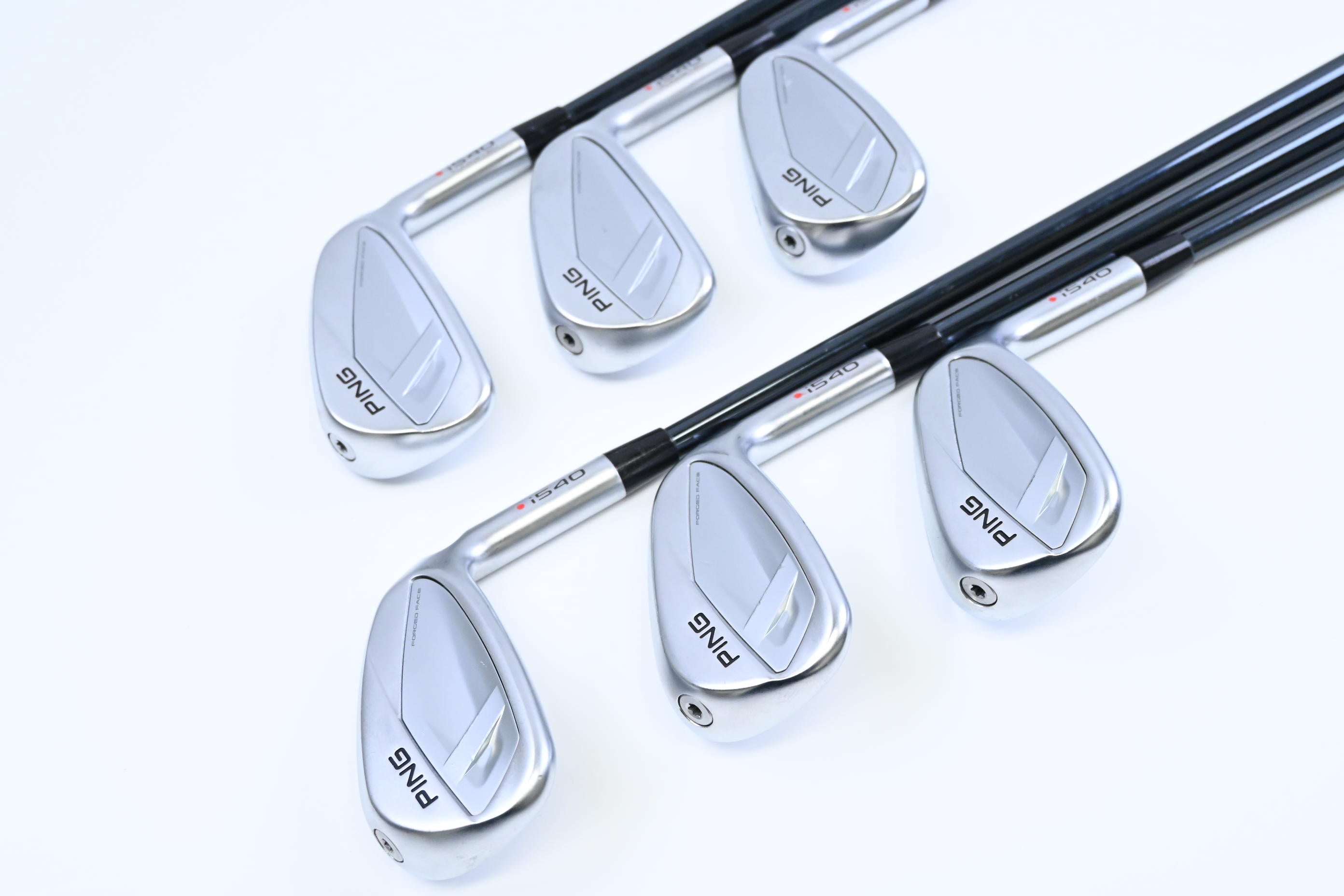 Ping i540 Irons / 6-PW+UW / Red Dot / Regular Flex UST Recoil Dart 75 Shafts