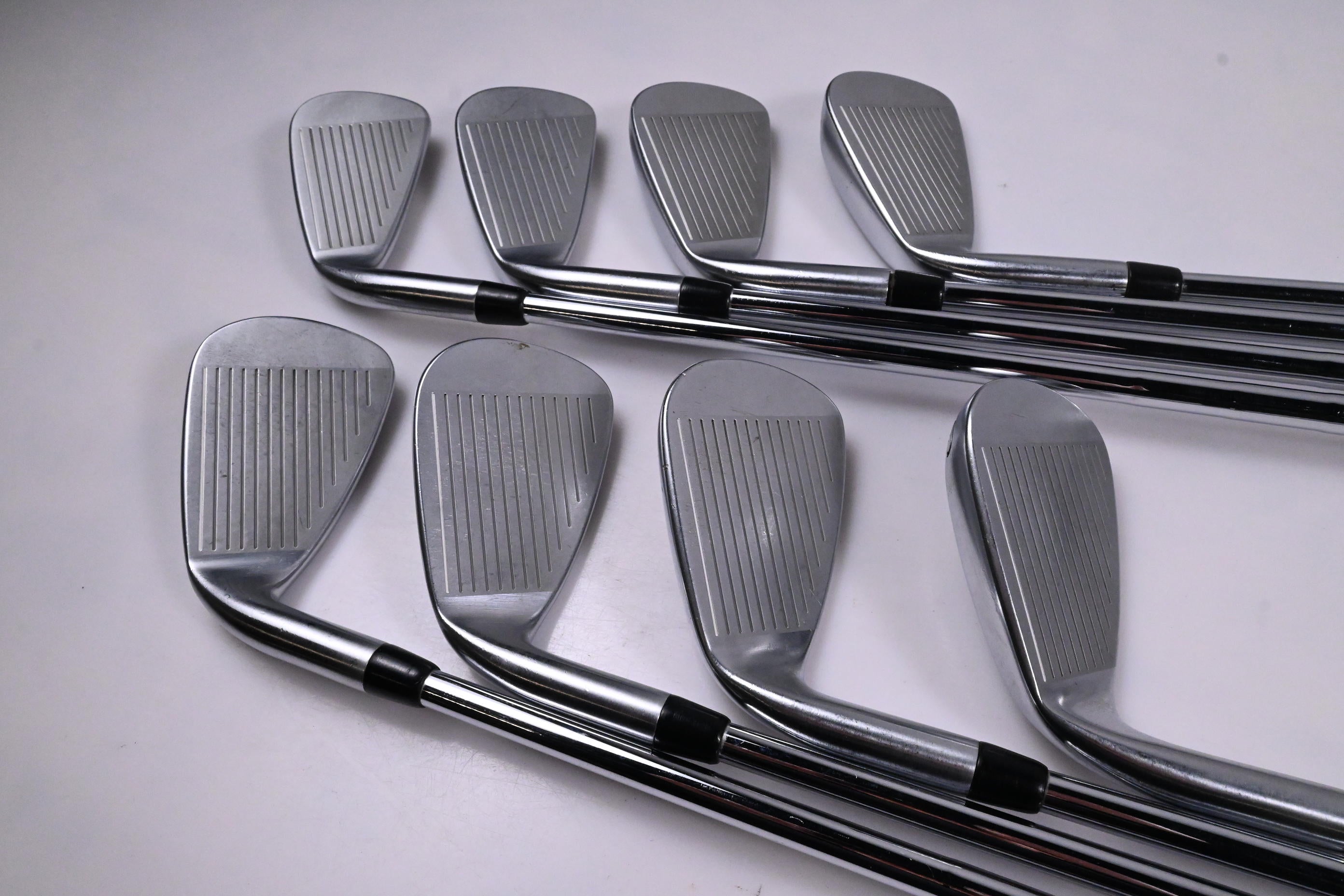 PXG 0311 XP Gen7 Irons / 4-PW+GW / X-Flex NS Pro Modus 3 Tour 105 Shafts