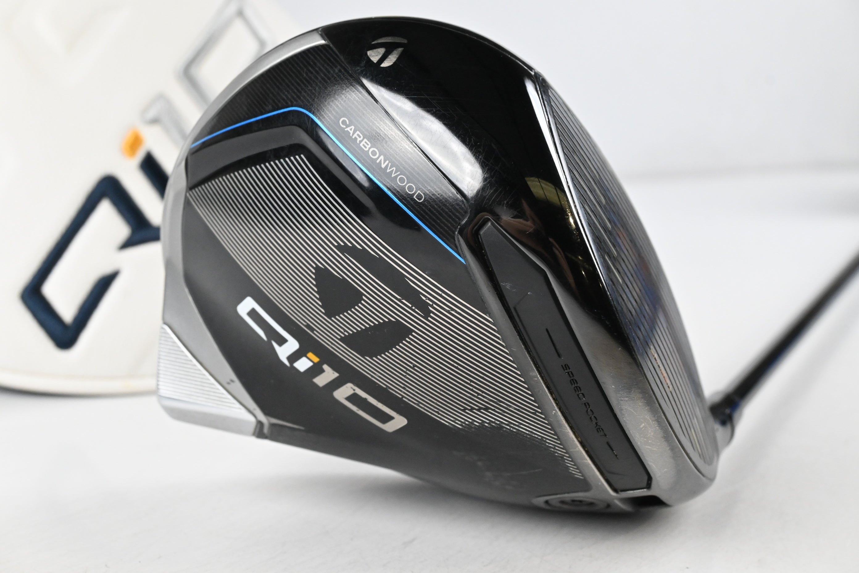 Taylormade Qi10 Driver / 10.5 Degree / Regular Flex Ventus TR Blue 5 Shaft